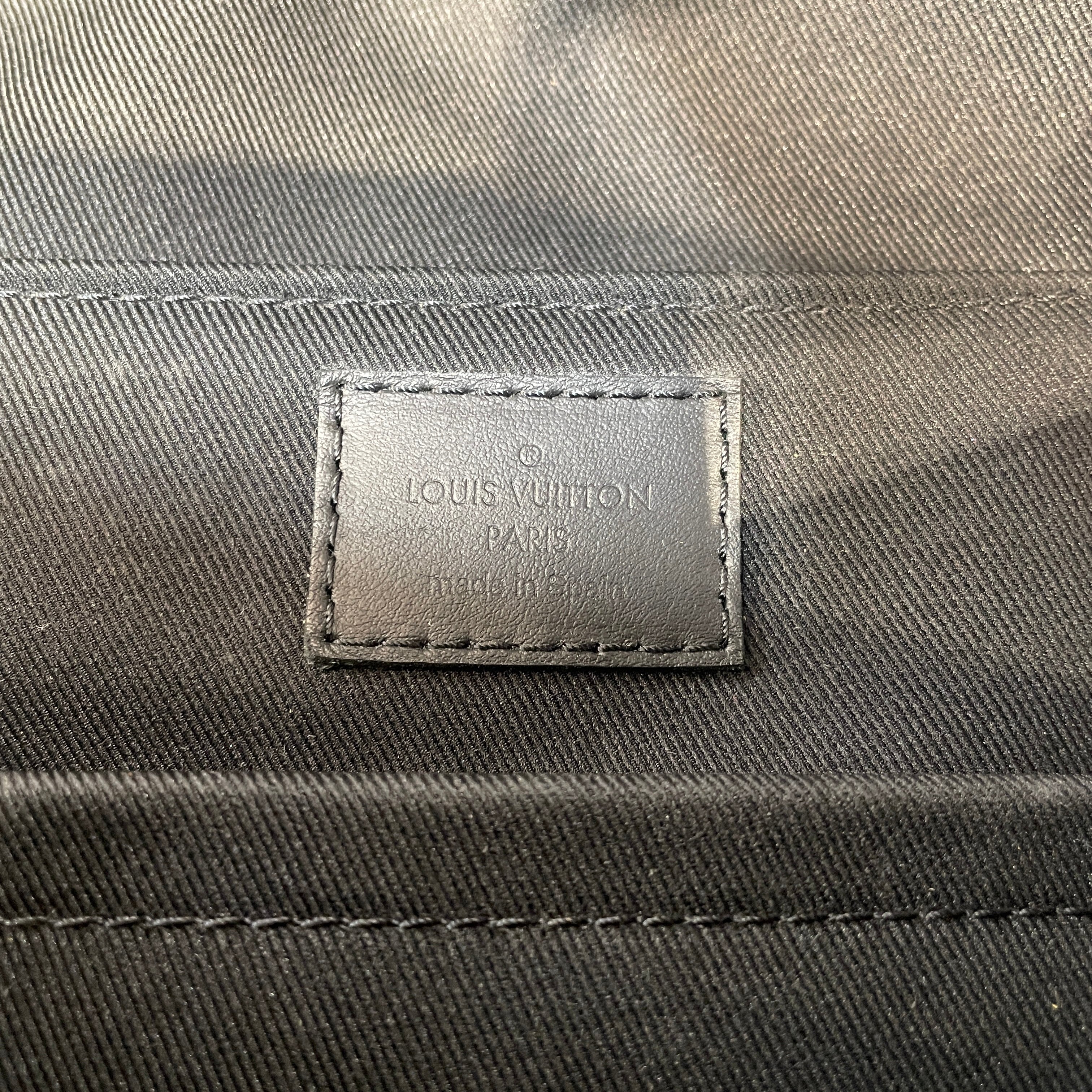 LOUIS VUITTON/LOUIS VUITTON/Cross Body Bag/Monogram/Leather/BLK/voyager view 6