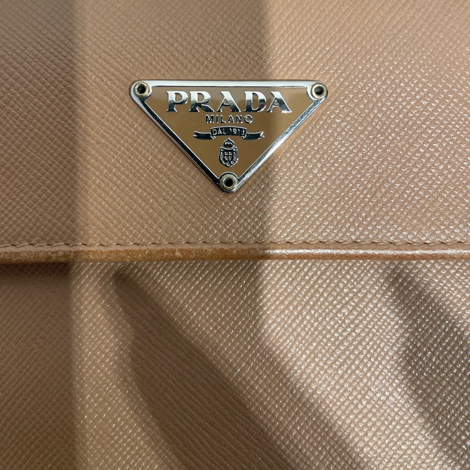 PRADA/Wallet/Leather/BEG/L's/SAFFIANO TRI FOLD view 5