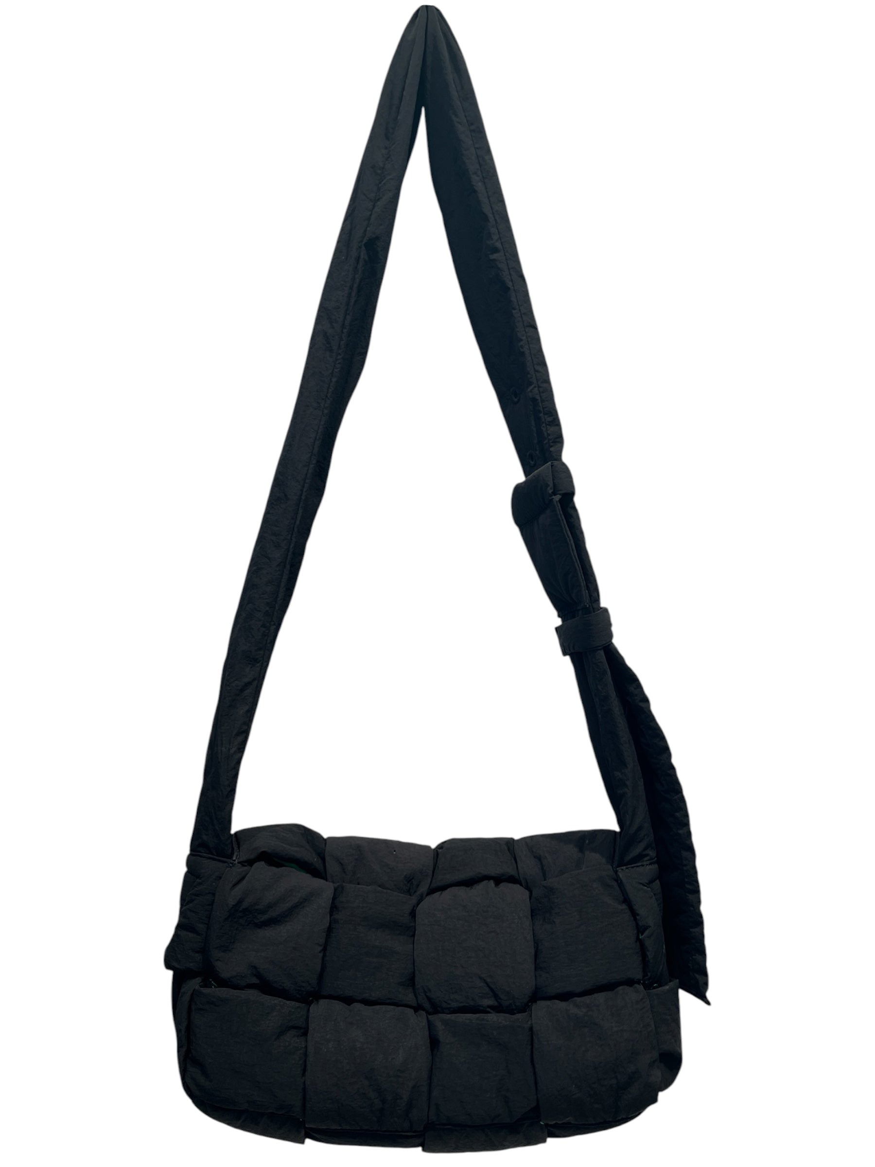 BOTTEGA VENETA/Cross Body Bag/Nylon/BLK/woven bag view 1