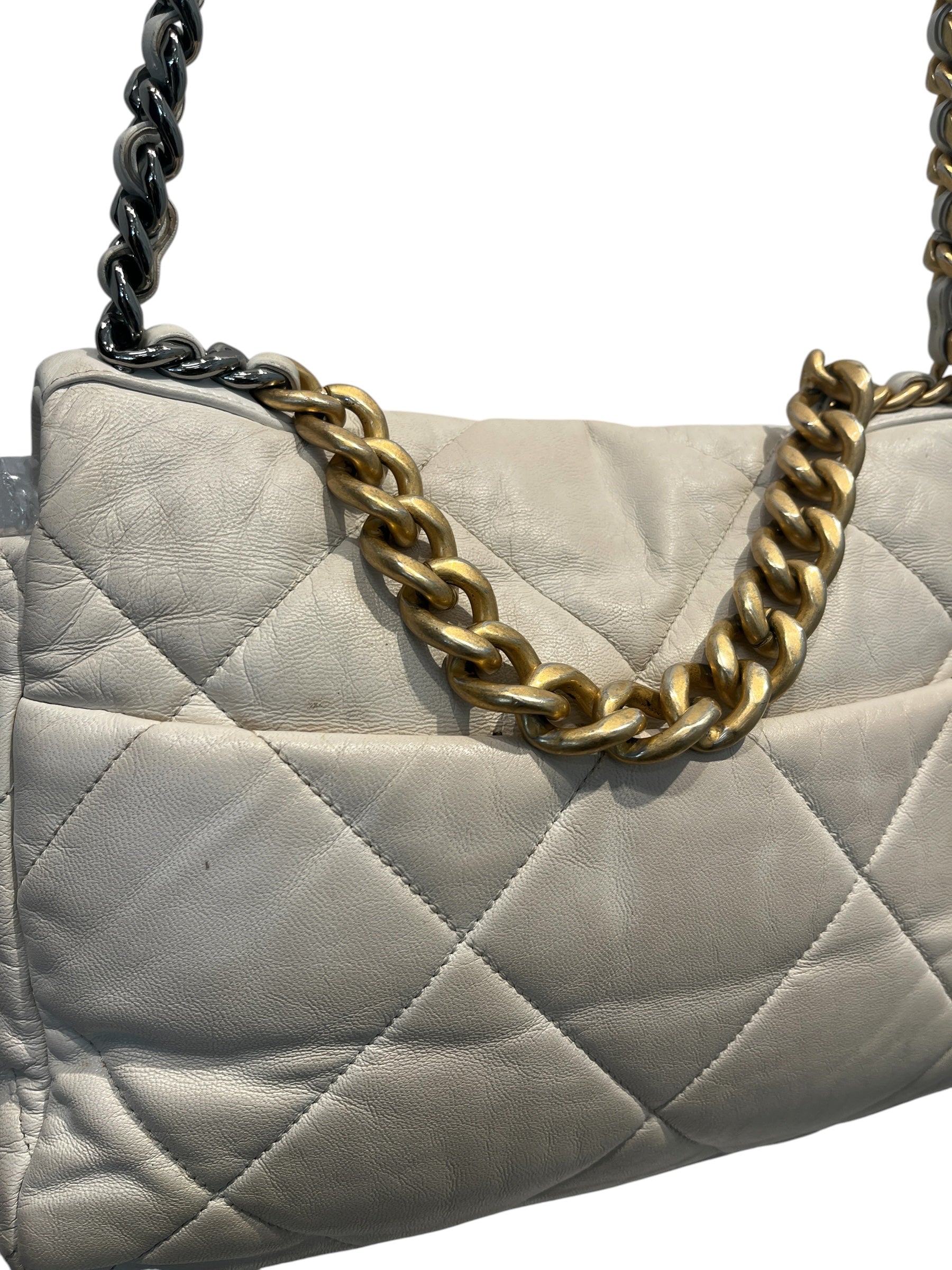 CHANEL/Hand Bag/Leather/CRM/Chanel 19 view 9
