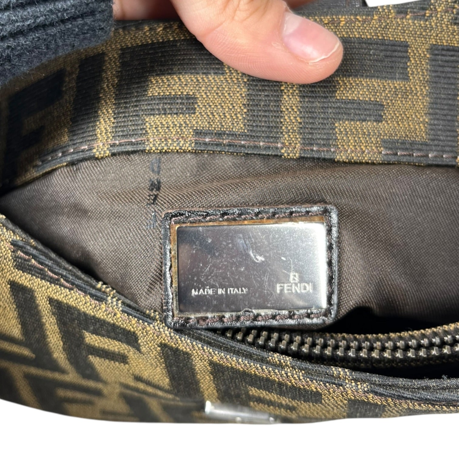 FENDI/Hand Bag/Monogram/BRW/Baguette view 4