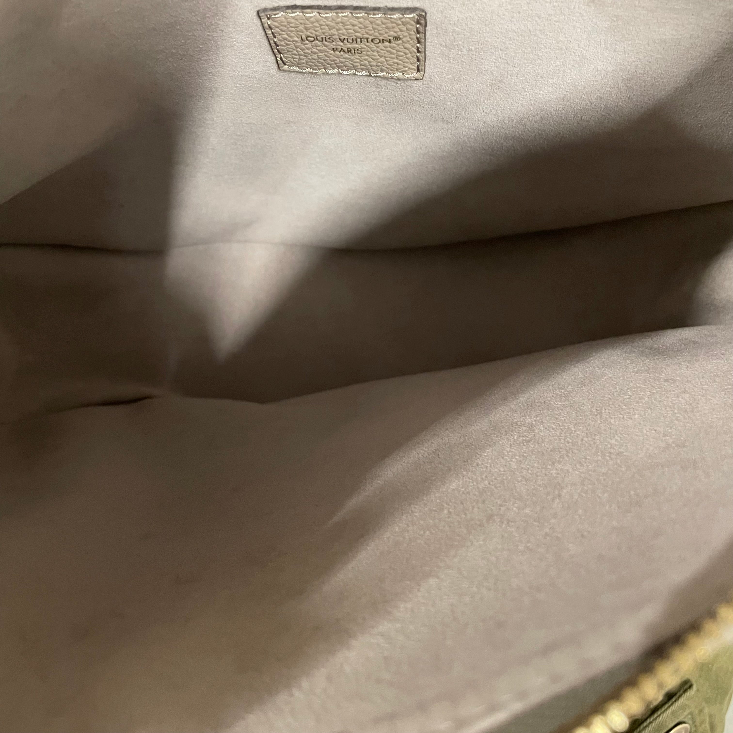 LOUIS VUITTON/Bag/Monogram/Leather/GRY/n/a view 4