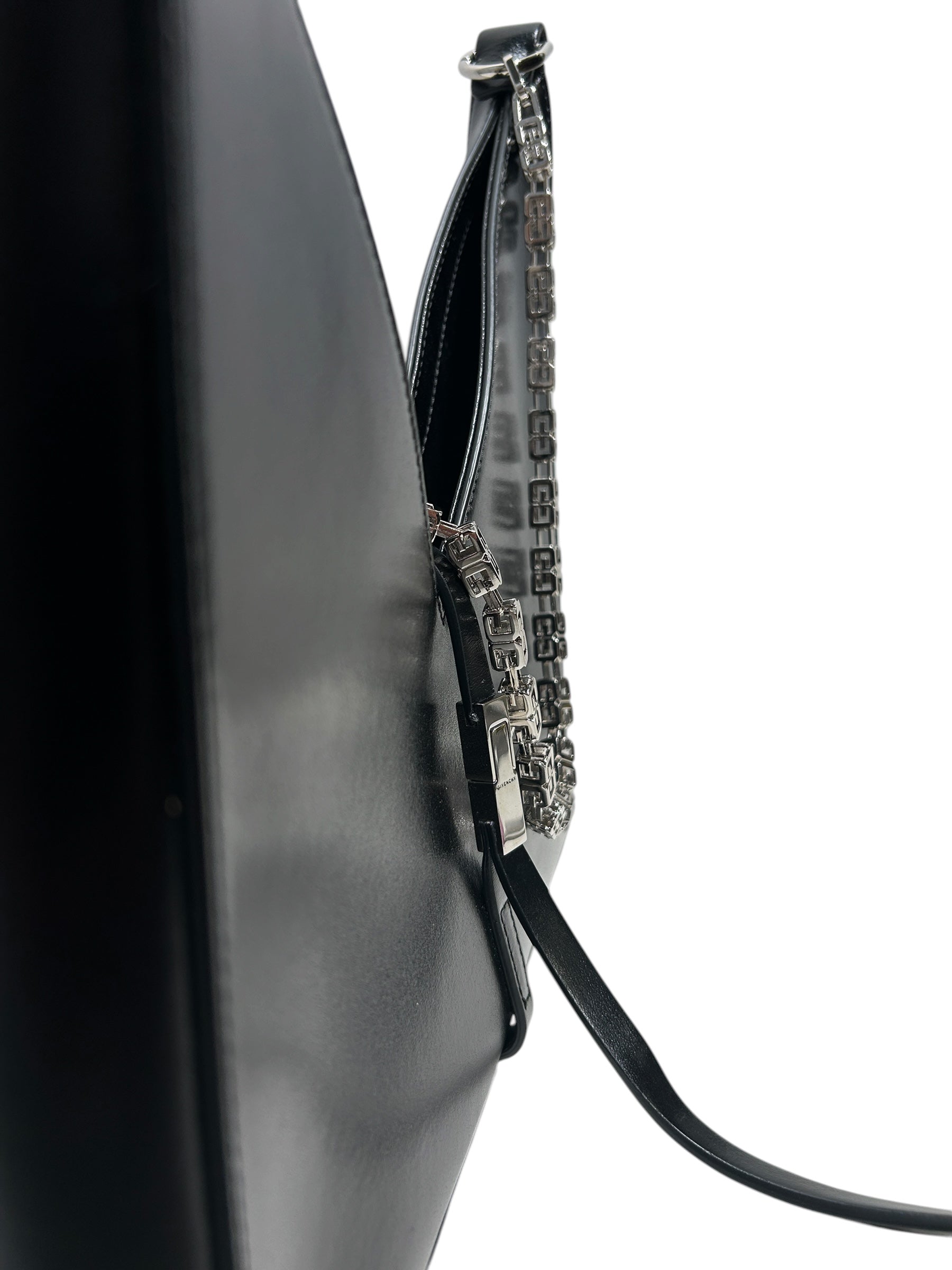 GIVENCHY/Bag/Leather/BLK/V CUT OUT SHOULDER BAG view 6