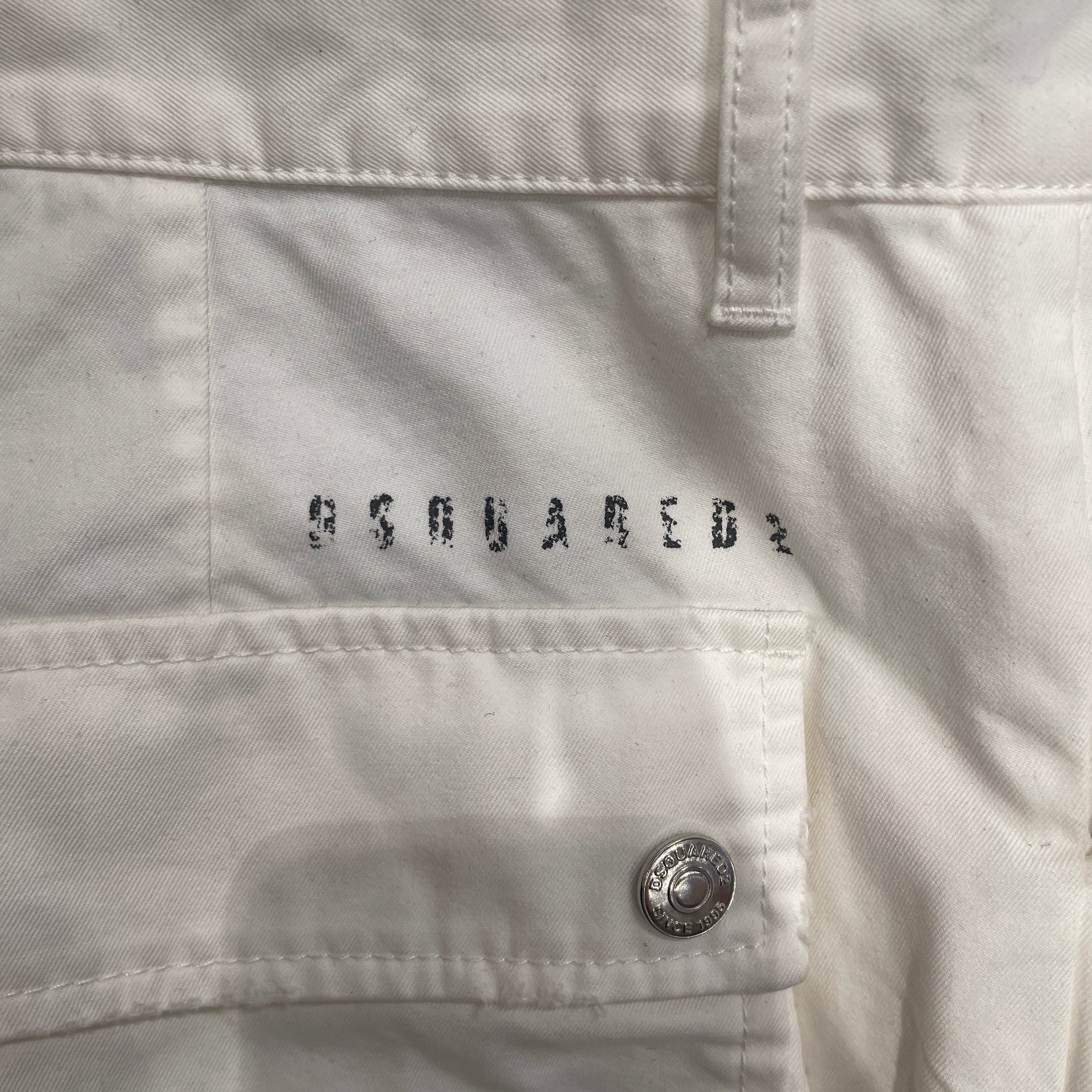 DSQUARED2/Straight Pants/48/Cotton/WHT/Button Fly/distressed cargo view 4