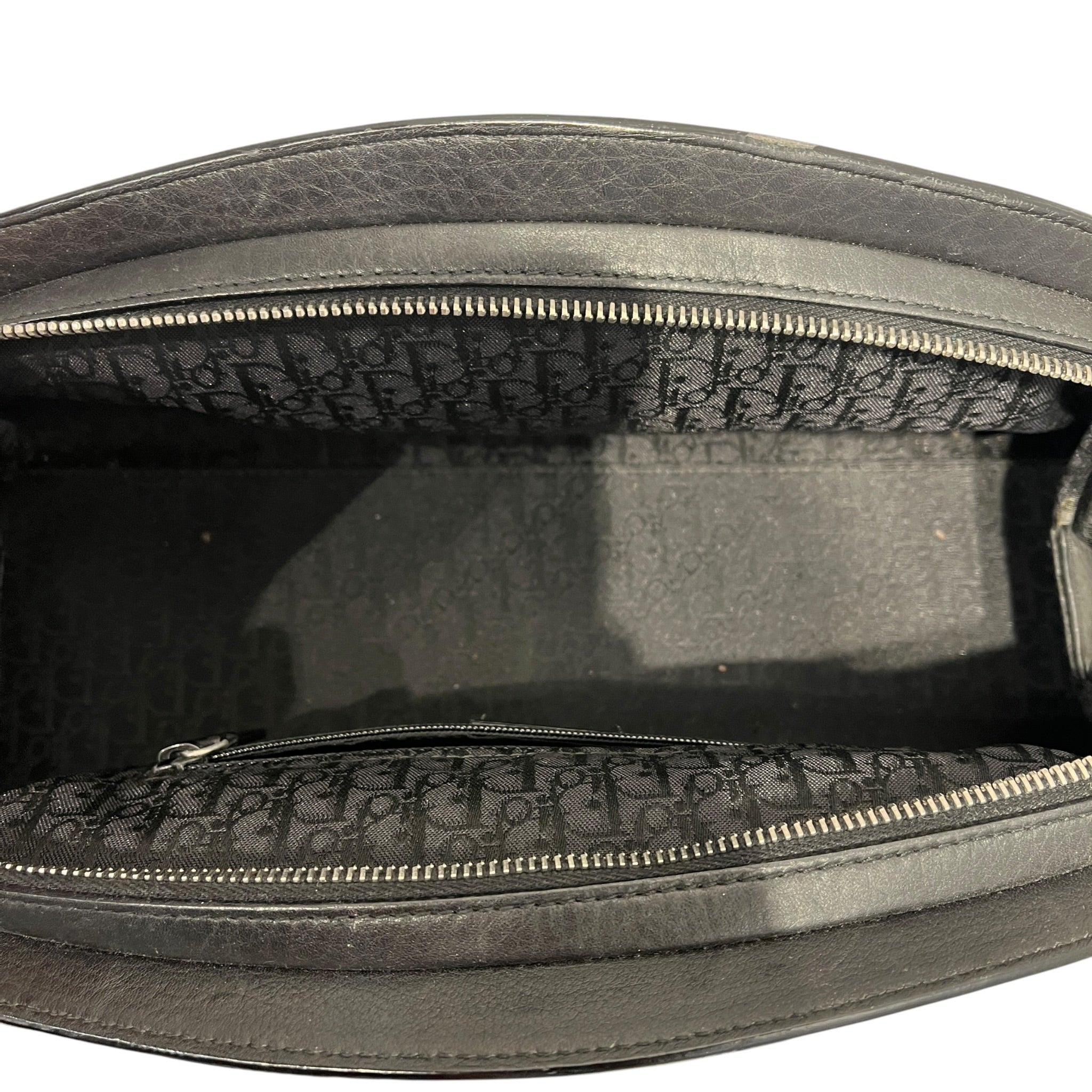Christian Dior/Bag/Leather/BLK/DETECTIVE BAG view 4