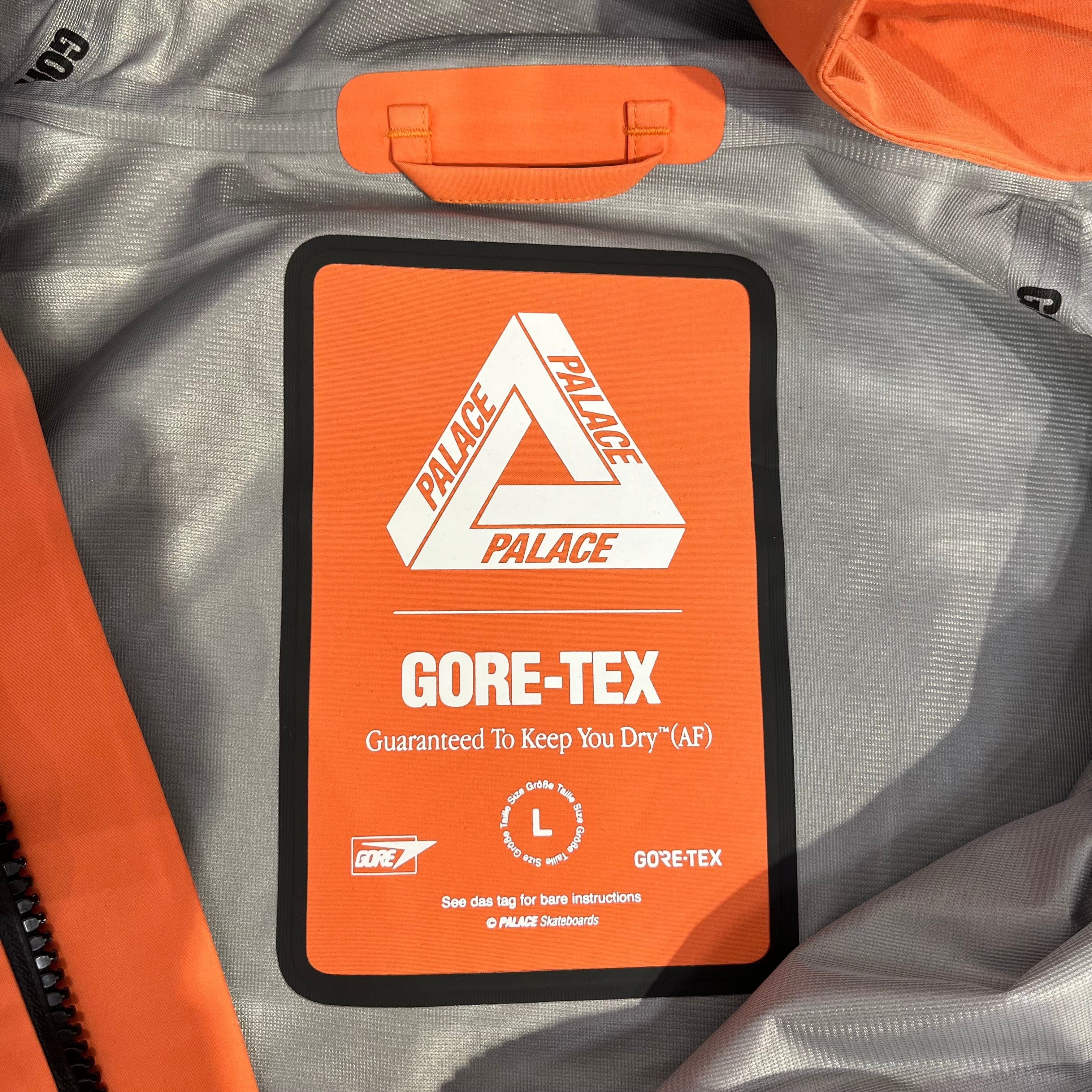 PALACE/Windbreaker/L/Gore-Tex/ORN/BLACK POCKET view 3