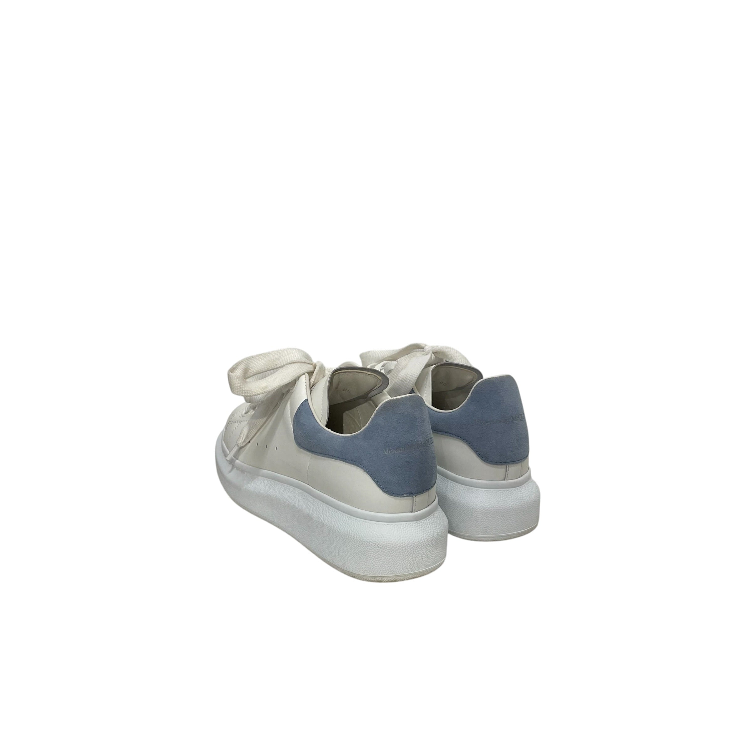 Alexander McQueen/Low-Sneakers/EU 36/WHT/dream blue larry sneaker view 2