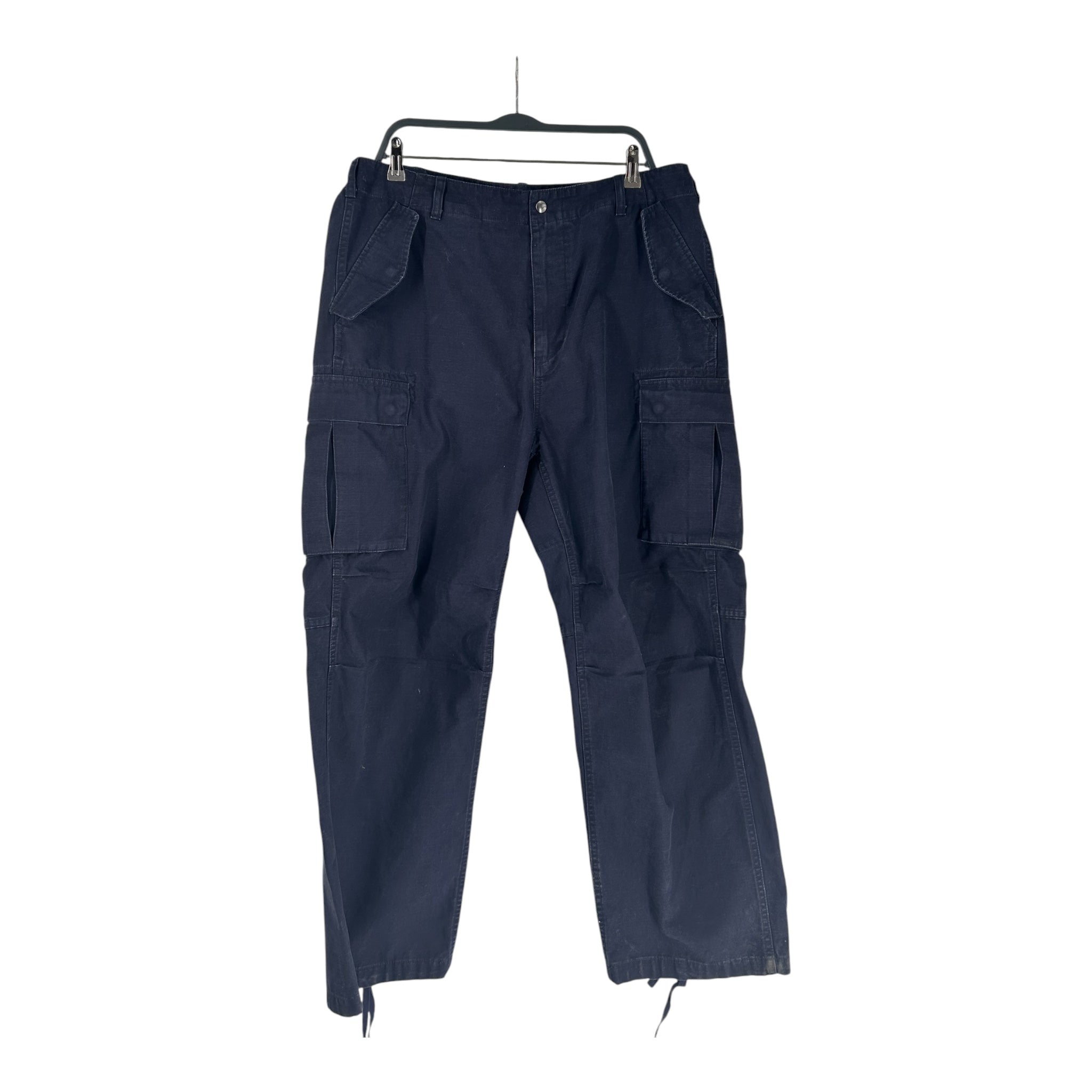 Supreme/Cargo Pants/36/Cotton/NVY/pkts on side abv knee view 1