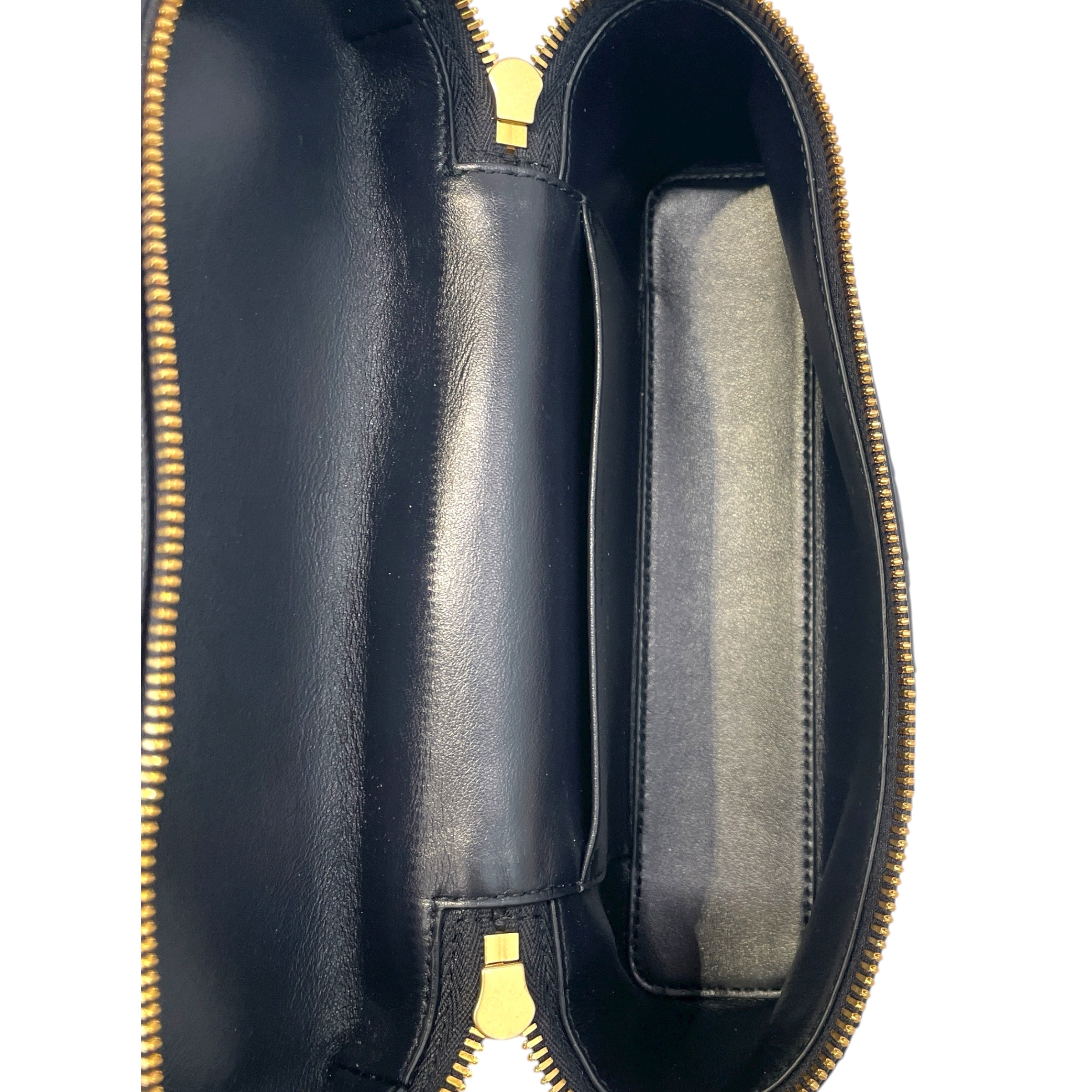 BOTTEGA VENETA/Bag/Leather/BLK/BANG BANG view 1