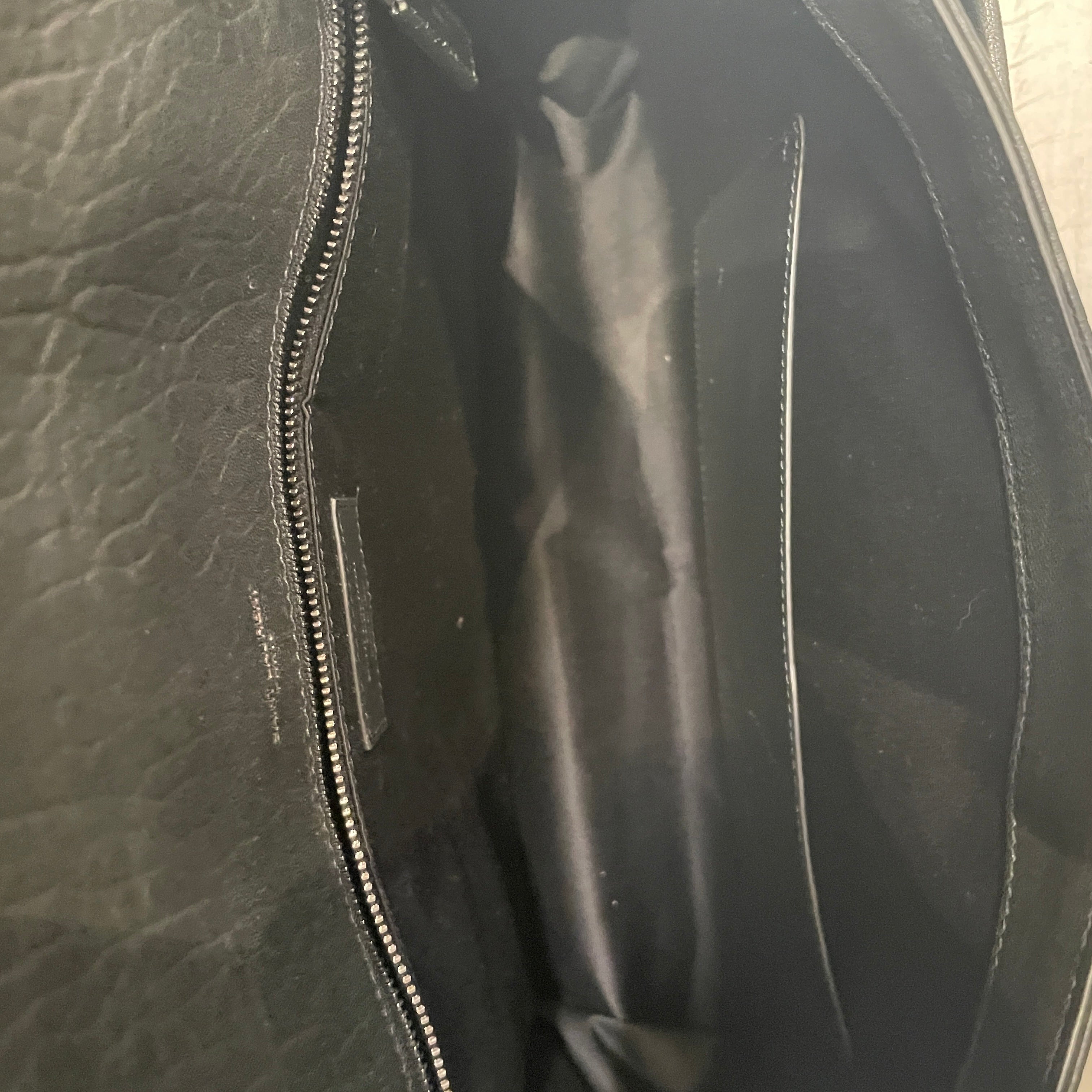 YVES SAINT LAURENT/Bag/Leather/BLK/DOUBLE MESSENGER view 7