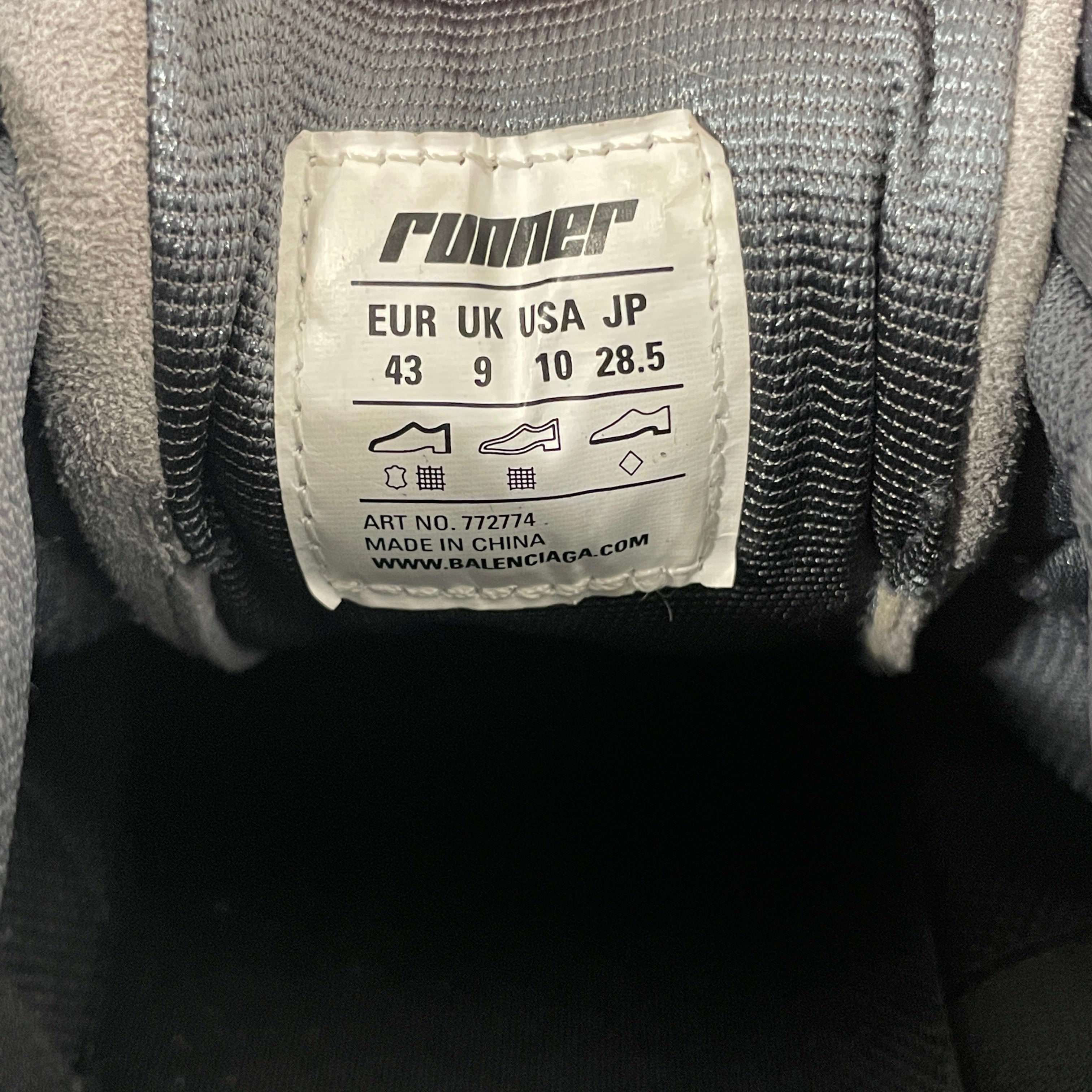 BALENCIAGA/Low-Sneakers/EU 43/Suede/GRY/GREY RUNNER SUEDE view 3