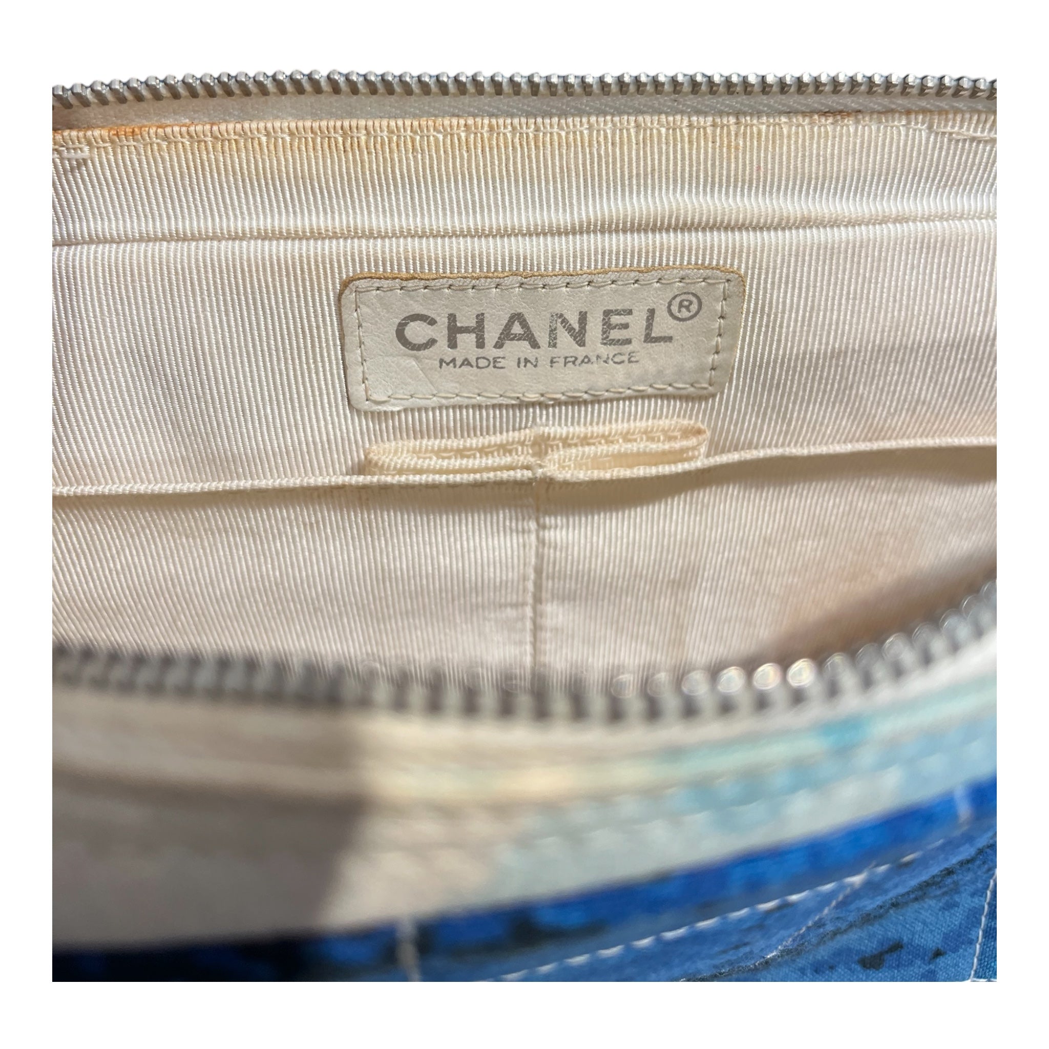 CHANEL/Bag/All Over Print/Cotton/WHT/02 SURF FLAP BAG view 4
