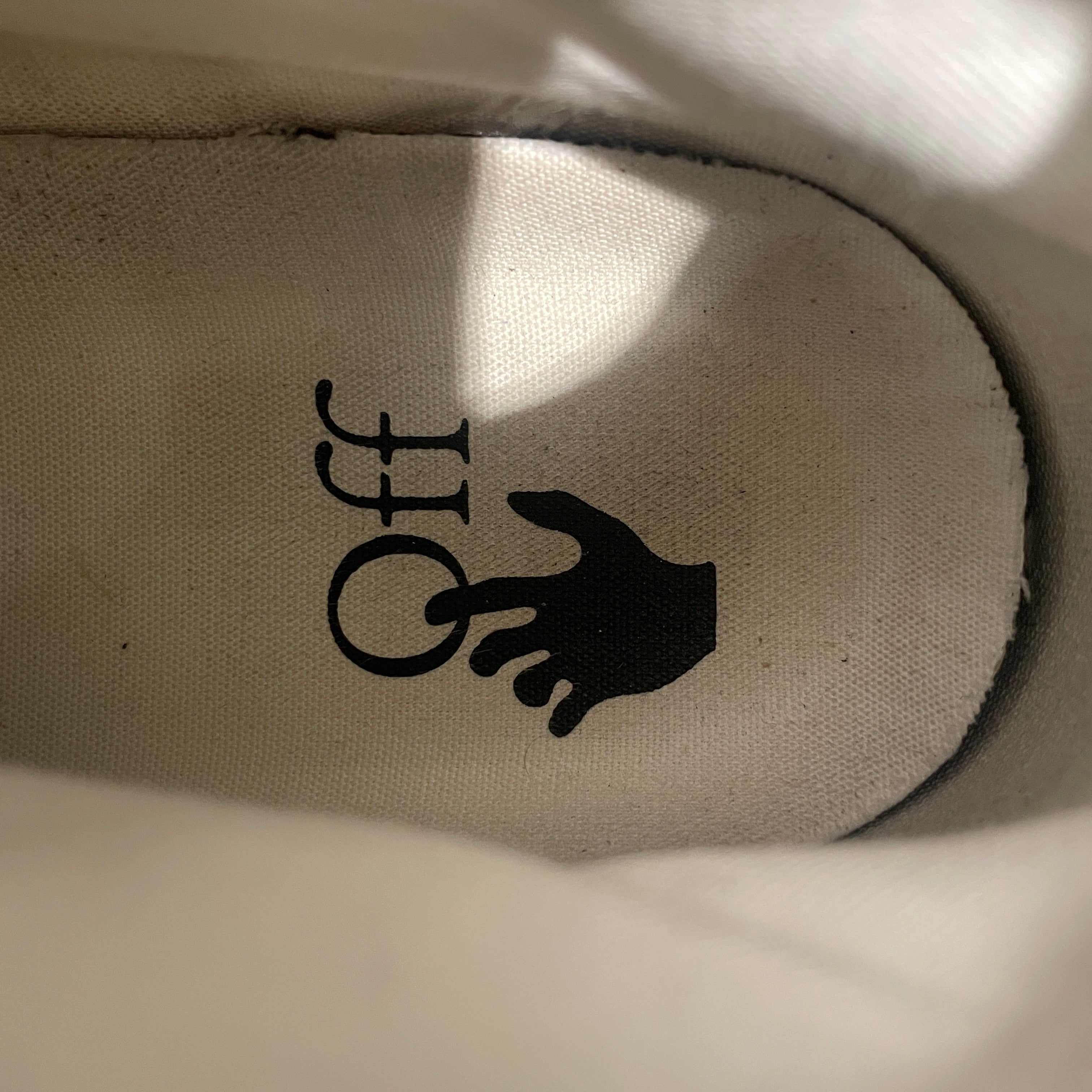 OFF-WHITE/Hi-Sneakers/EU 43/Stripe/WHT/ view 3