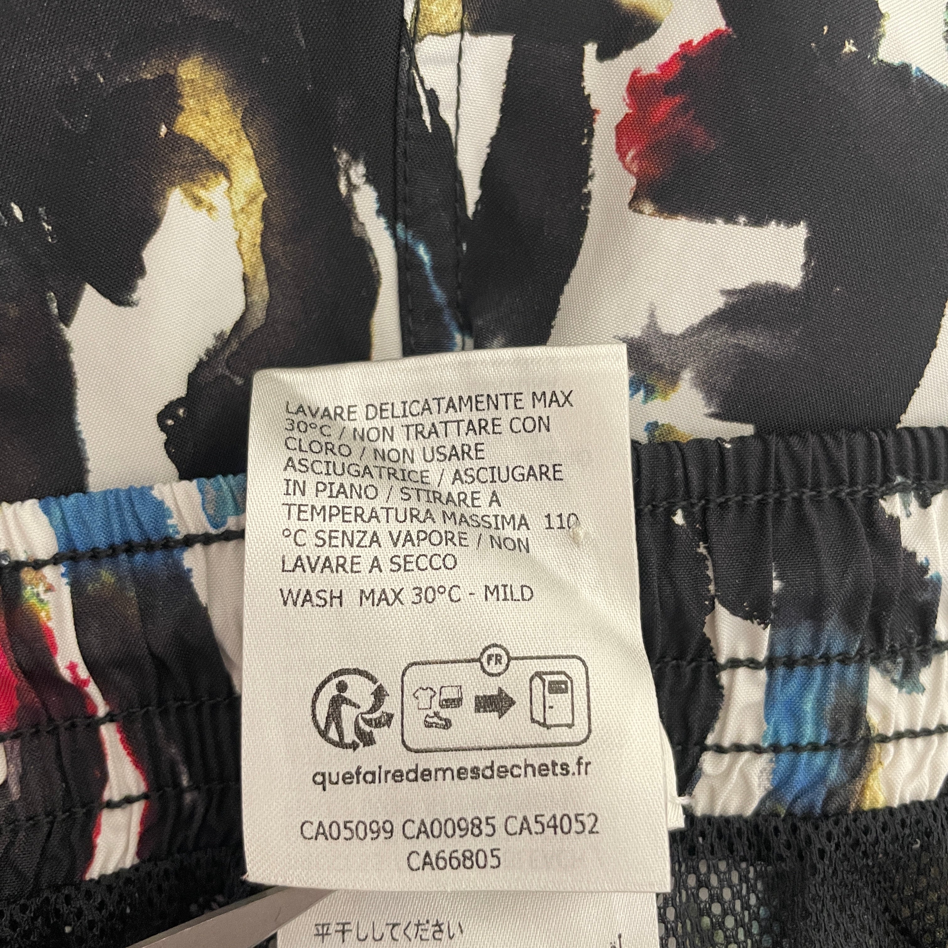 Alexander McQueen/Shorts/S/Polyester/MLT/Graphic/Graffiti Print Swim view 4