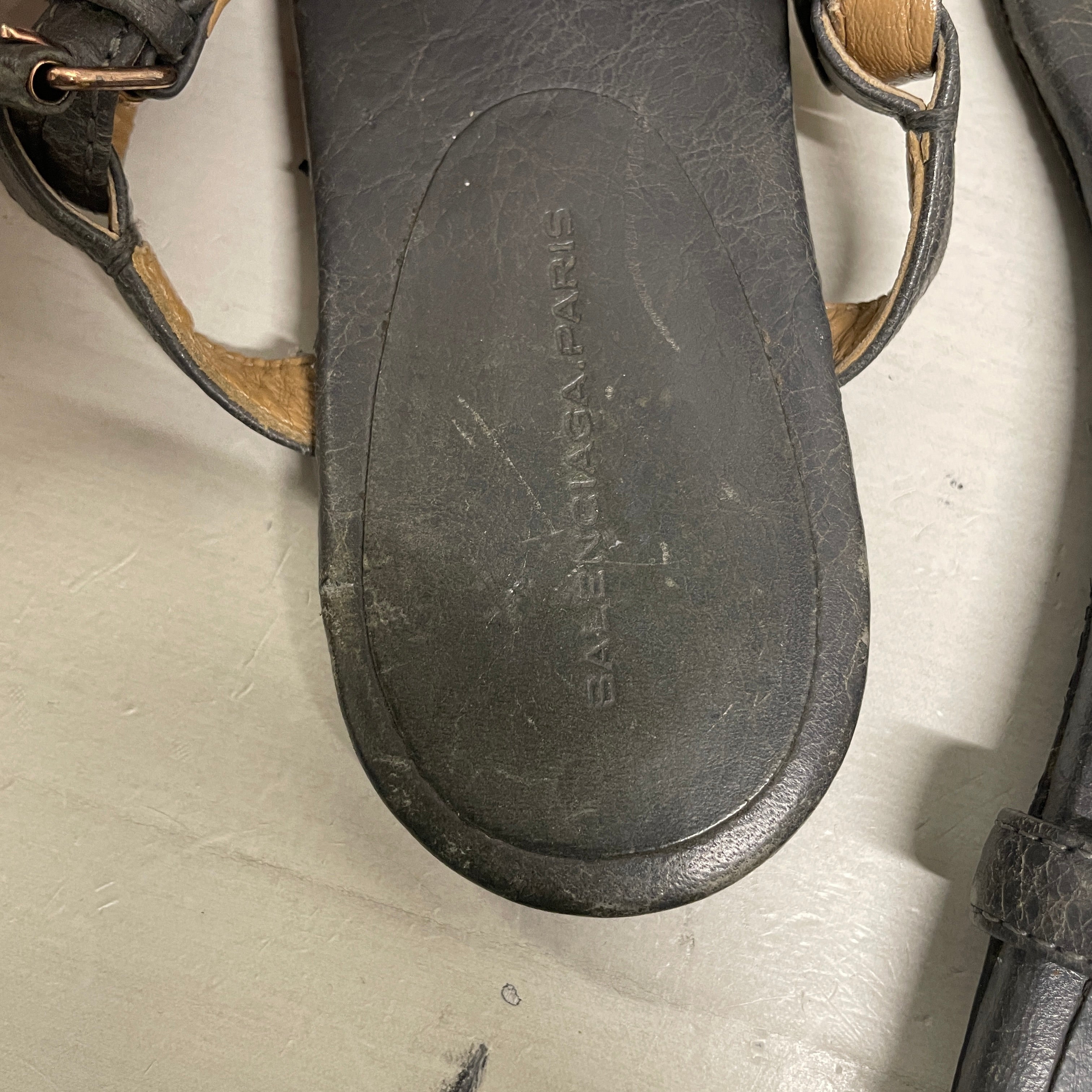 BALENCIAGA/Sandals/US 6/Leather/GRY/STUDDED SANDAL (ROSE GLD) view 3