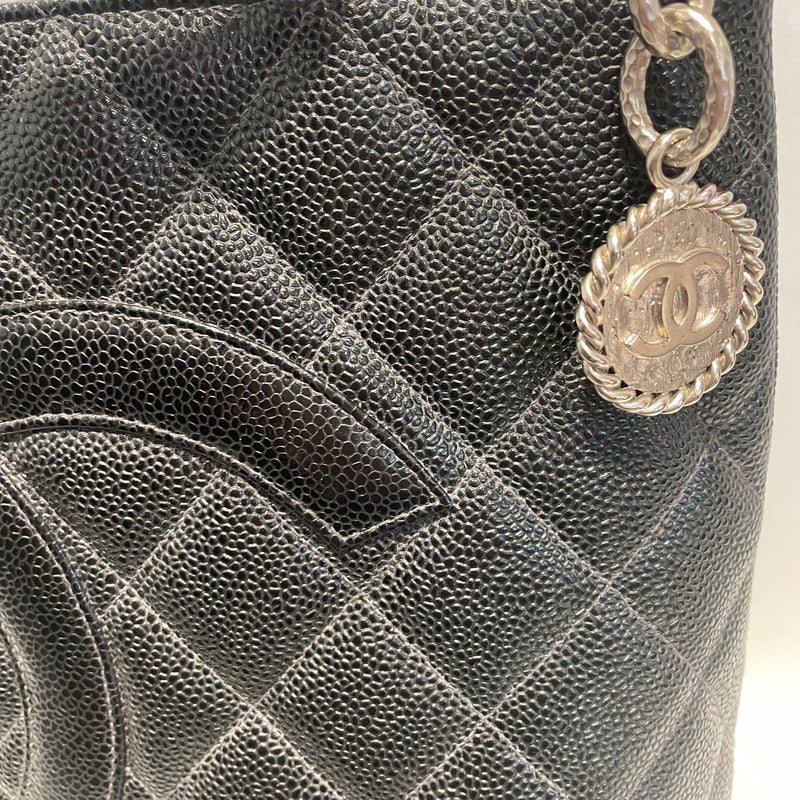 CHANEL/Hand Bag/Leather/BLK/Quilted Caviar Tote