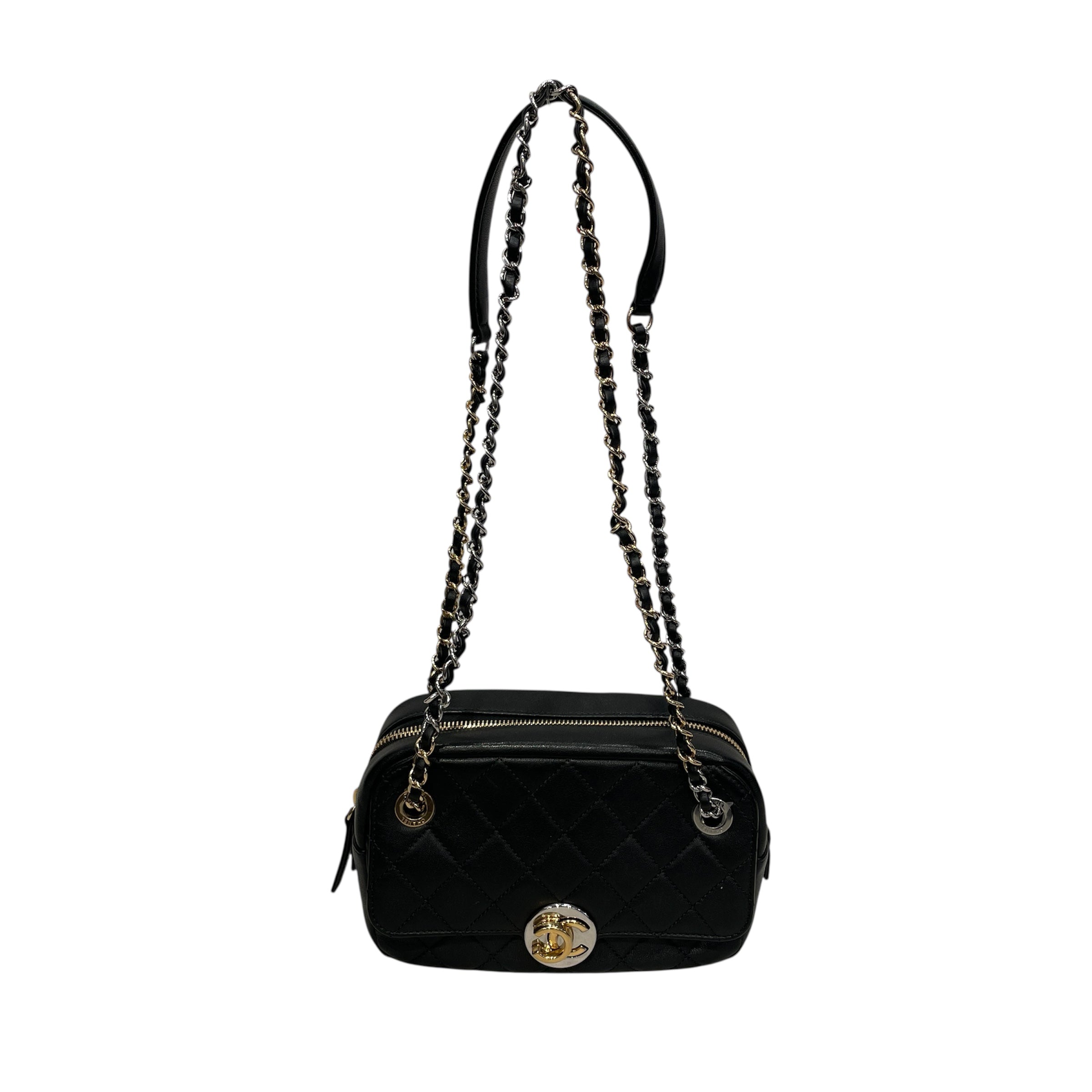 CHANEL/Cross Body Bag/Leather/BLK/28417541 QUILTED CAMERA BAG view 1