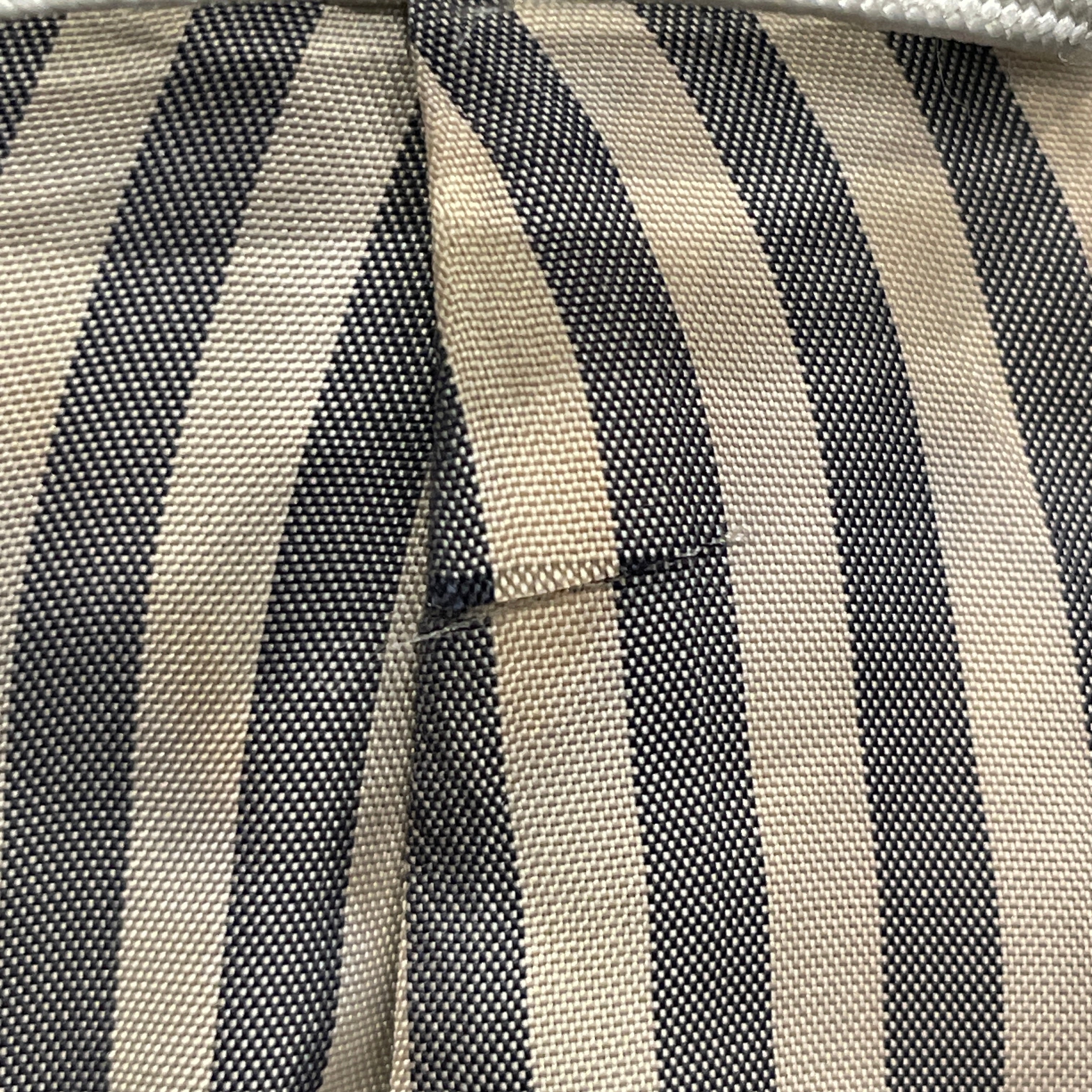 THOM BROWNE. NEW YORK/Trench Coat/0/Wool/GRY/3 BUTTON TRENCH view 4