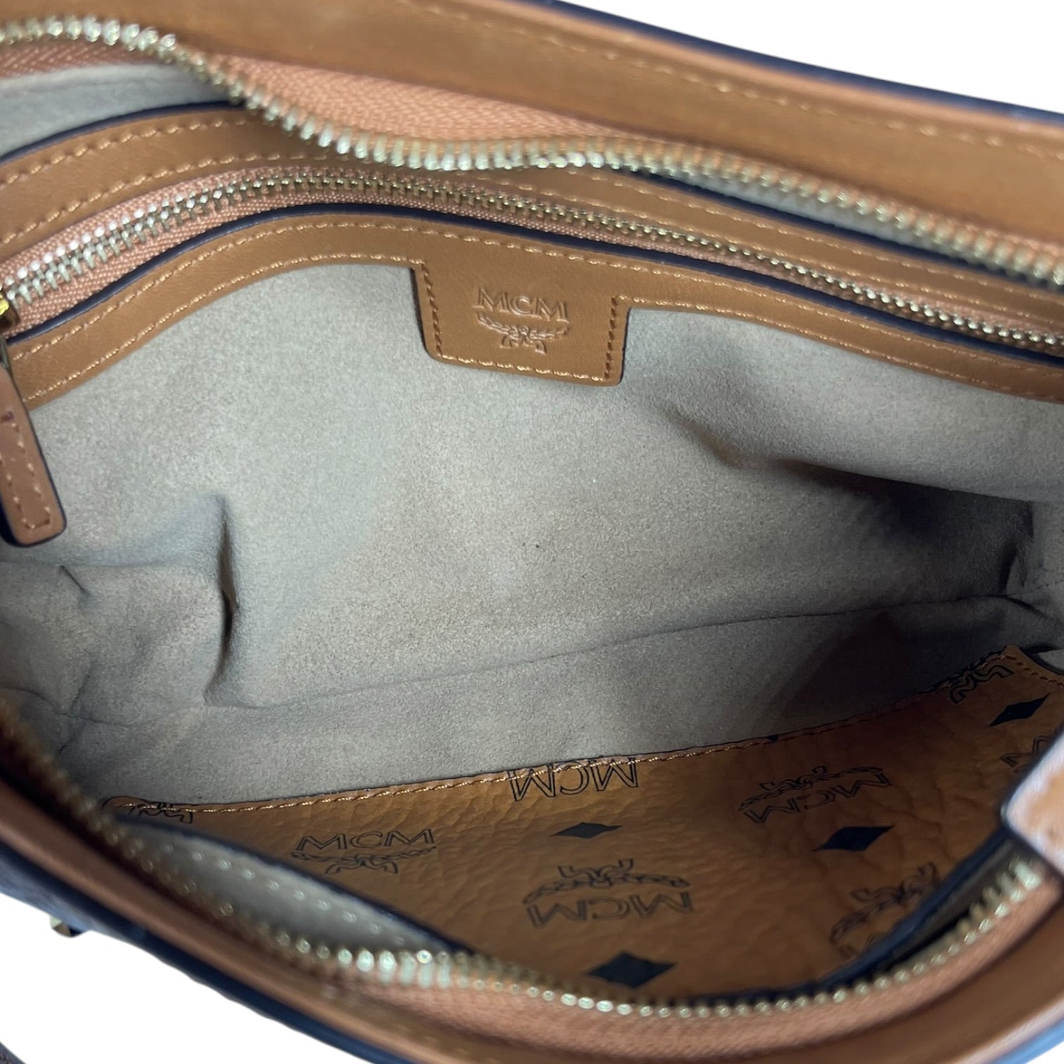 MCM/Cross Body Bag/Animal Pattern/Leather/CML/MCM Purse view 4