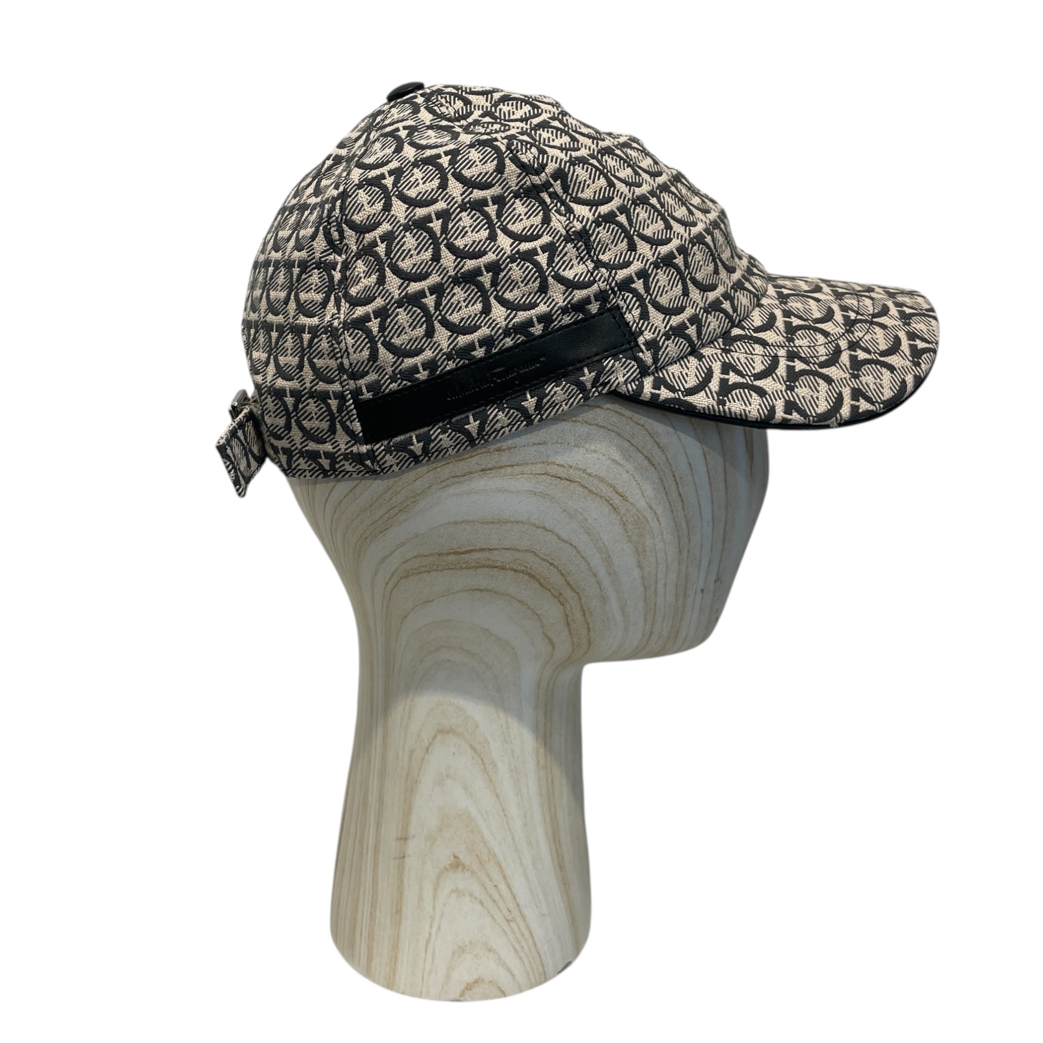 Salvatore Ferragamo/Cap/OS/All Over Print/Cotton/BEG/Interlocking Gancini Print Cap view 2