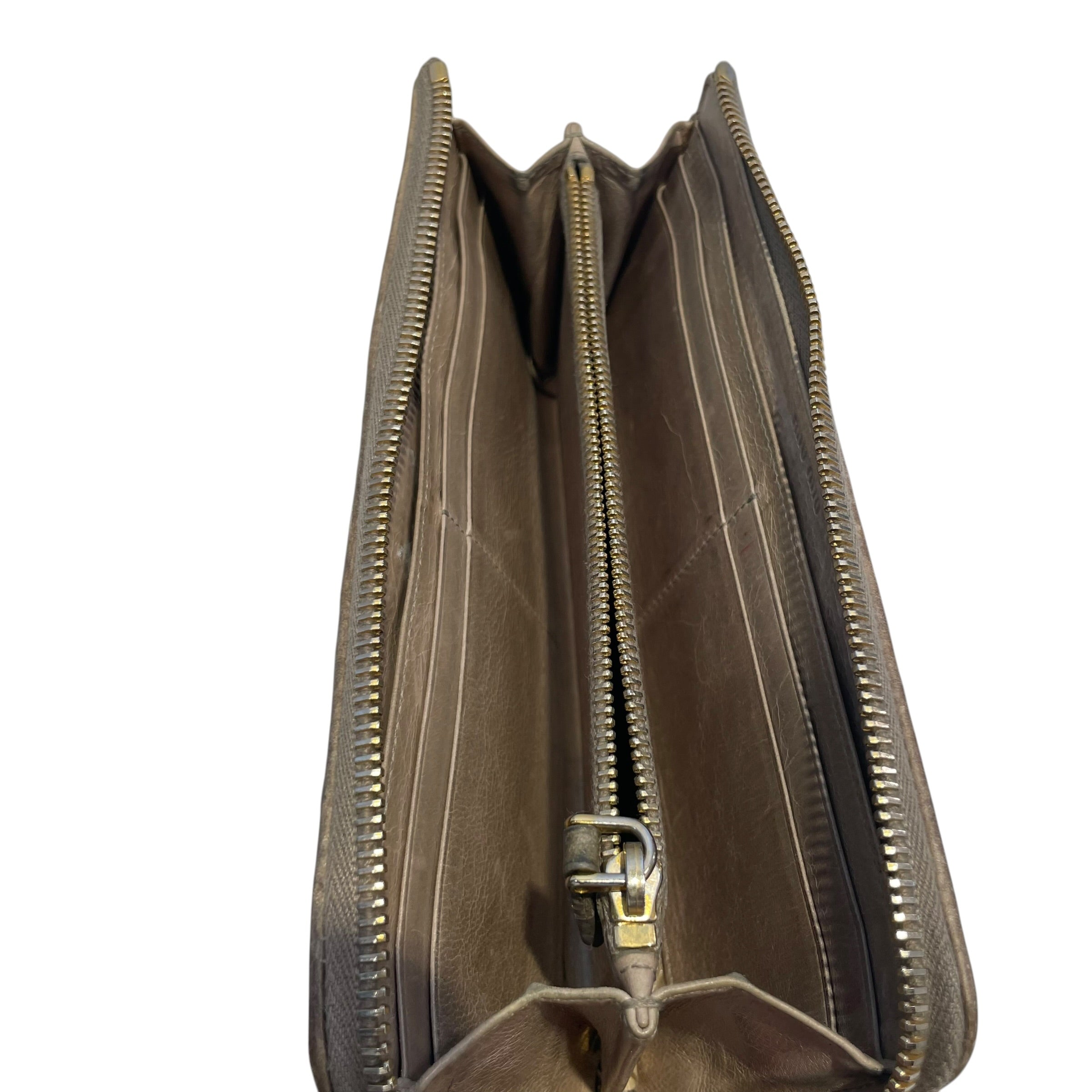 MIU MIU/Long Wallet/Leather/KHK/Matelasse Zip around view 4