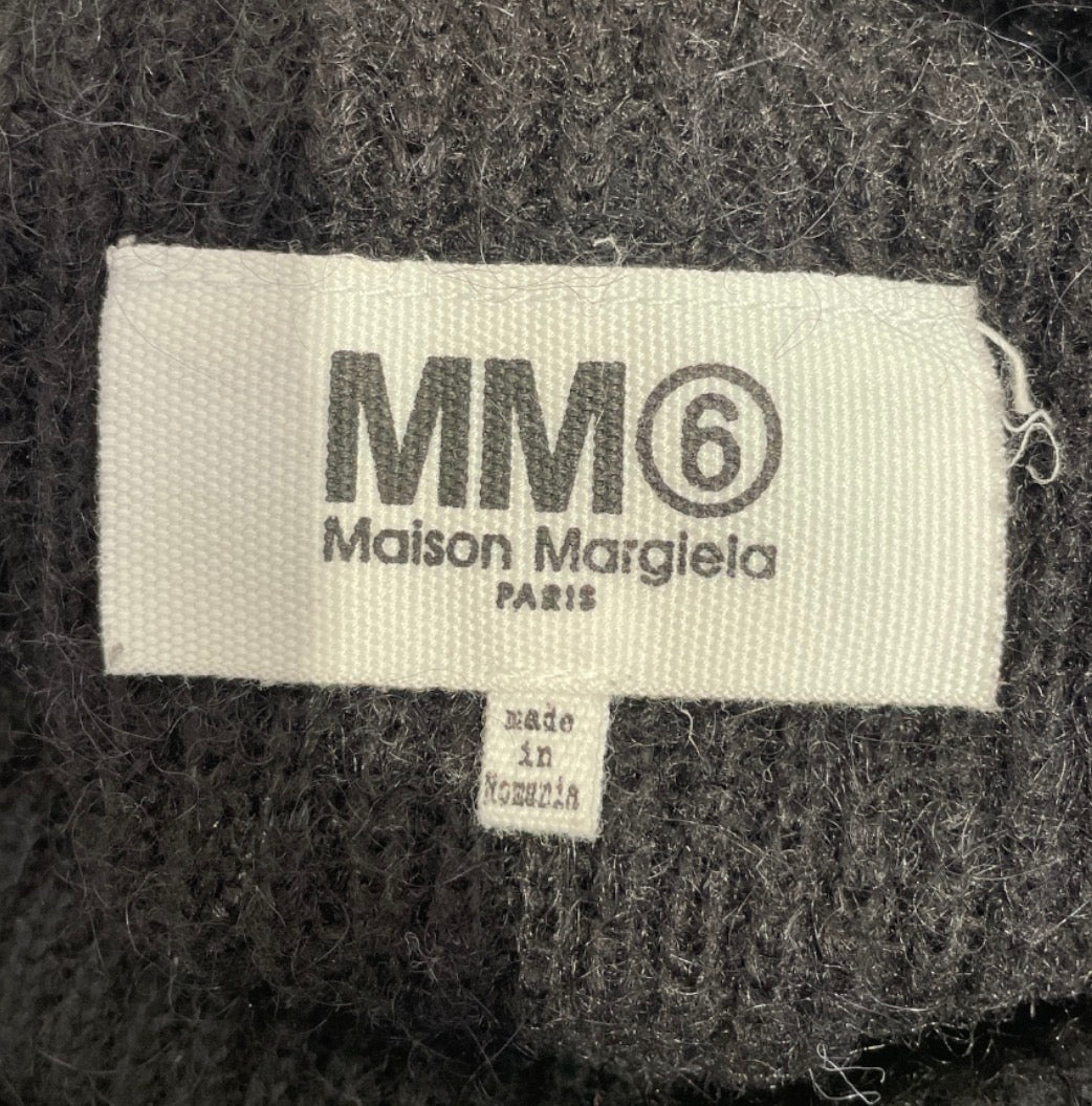 MM6/Sweater/1/Cotton/BLK/distressed-sleeveless jumper view 3