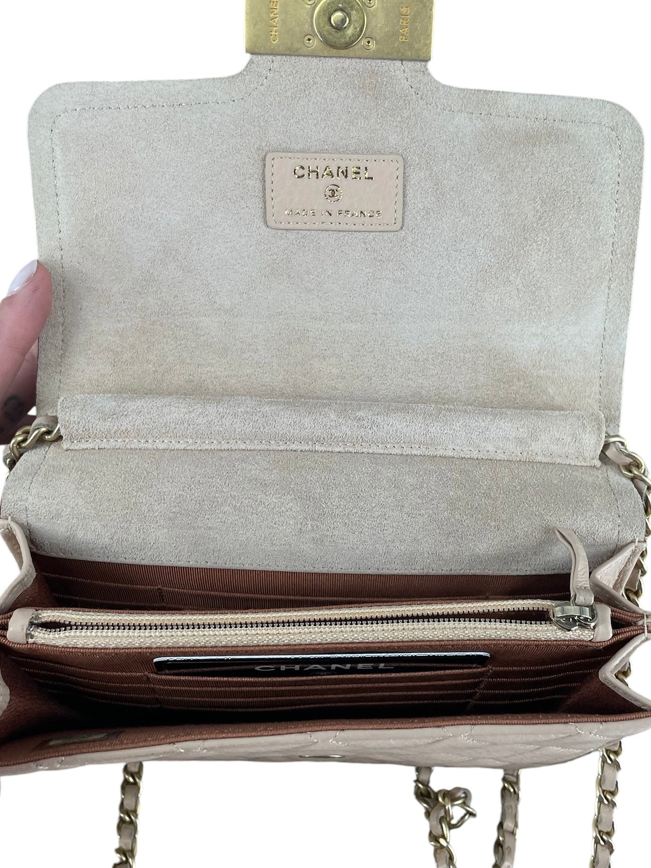 CHANEL/Cross Body Bag/BEG/25074080 Beige Gld Hrdwre view 6