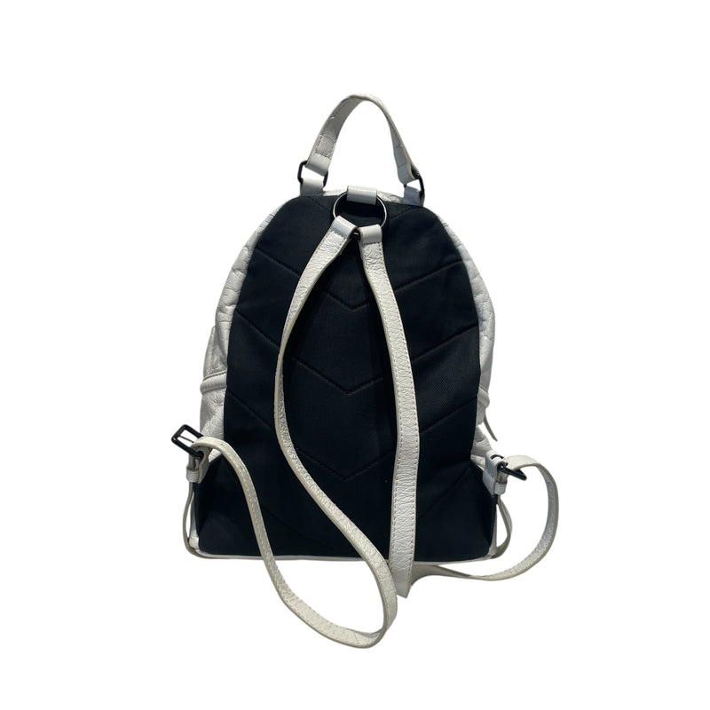 DIESEL/Backpack/Leather/WHT/le zipper – 2nd STREET USA display picture 1