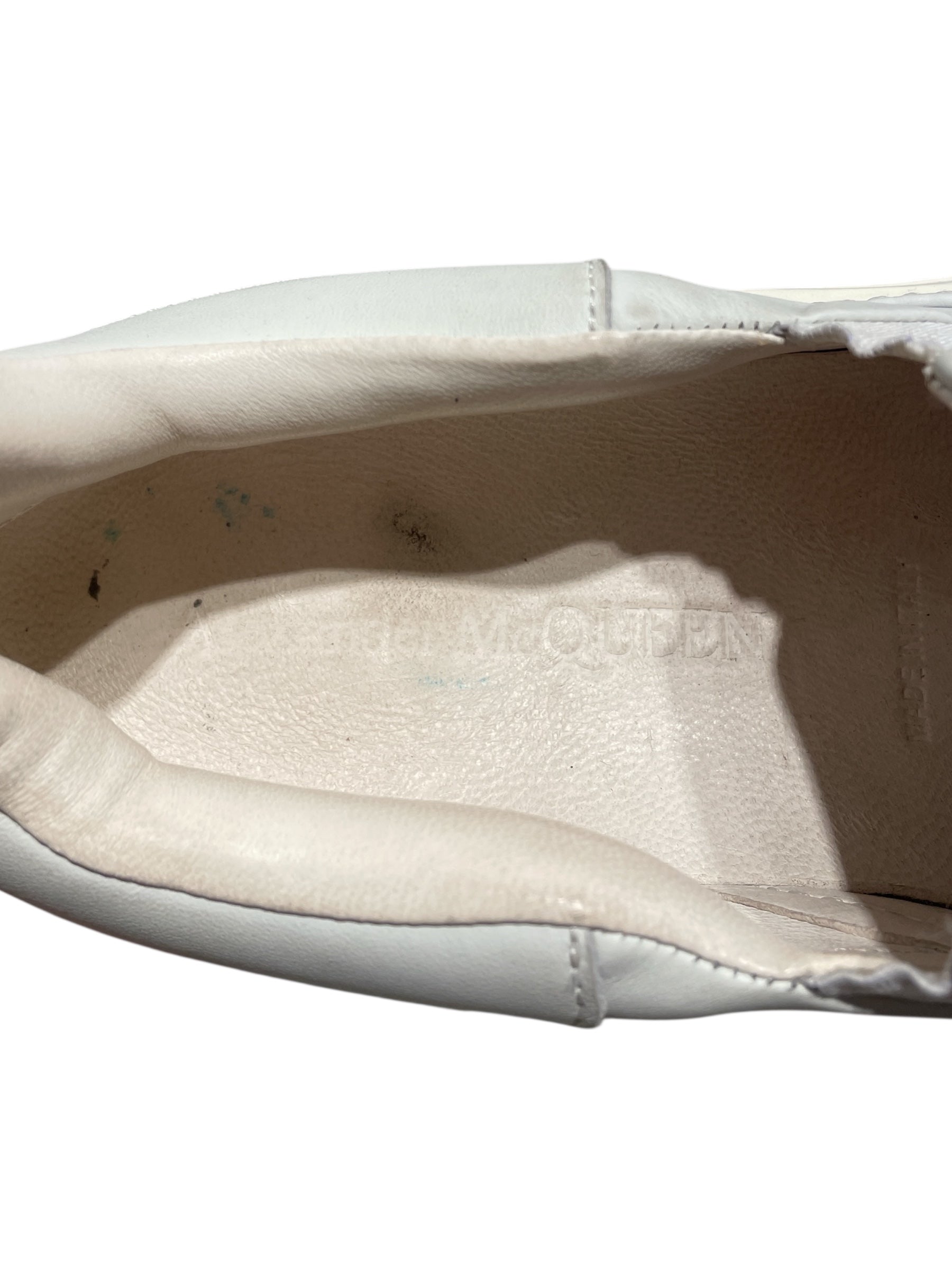 Alexander McQueen/Low-Sneakers/EU 40/WHT/Deck Skate Plimsoll Slip on view 3