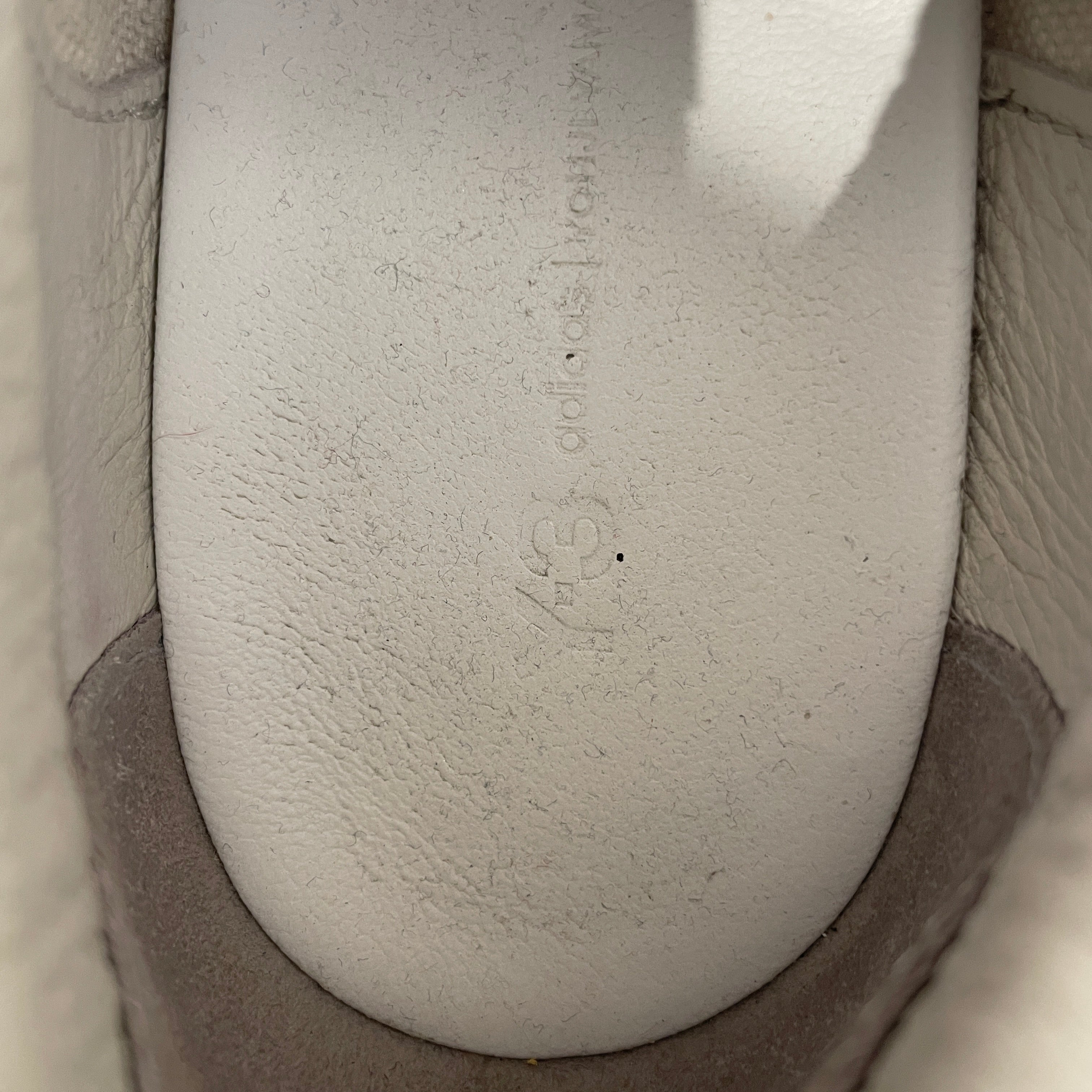 adidas/Y-3/Low-Sneakers/US 8/Leather/CRM/RUBBER SOLE view 3
