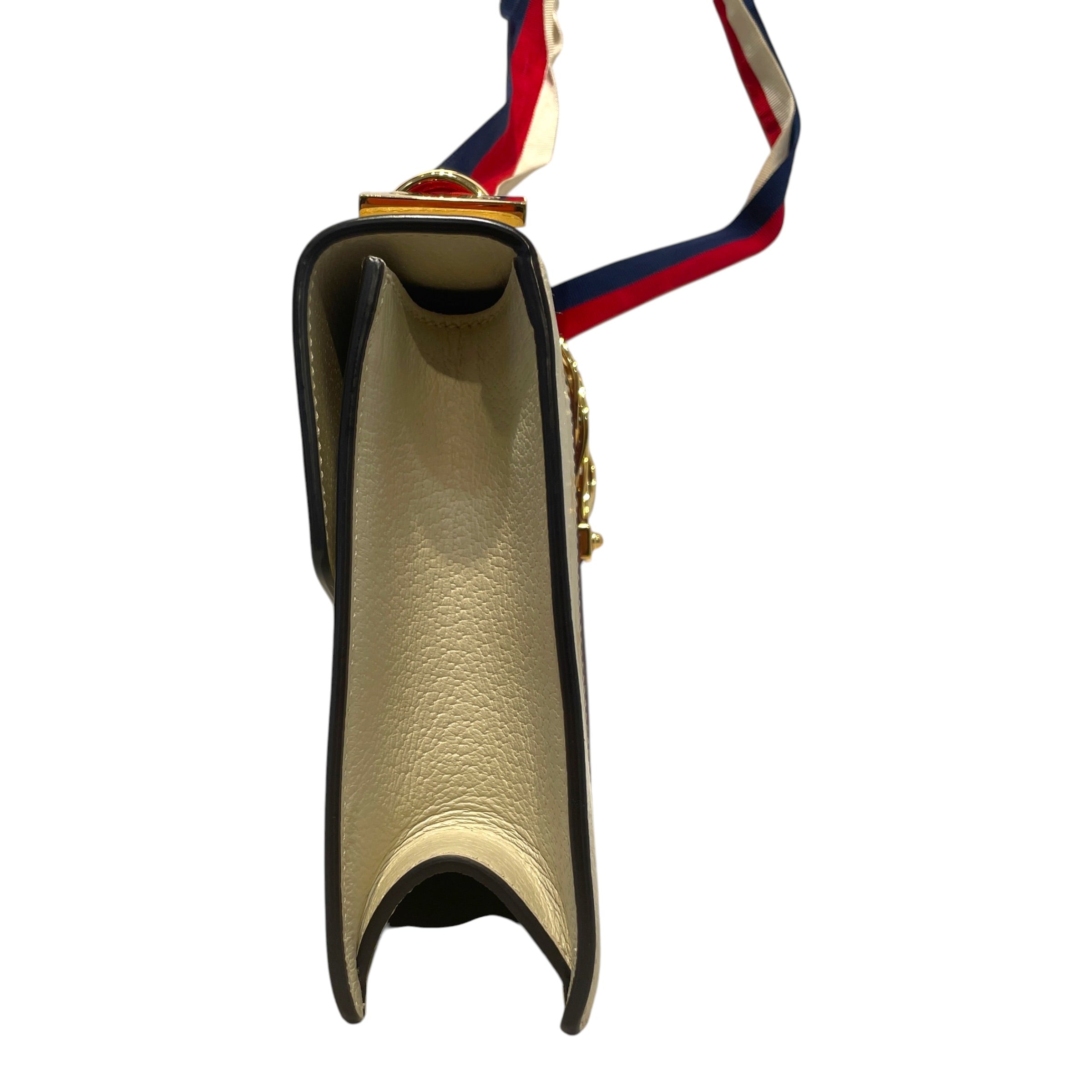 GUCCI/Cross Body Bag/Sylvie Medium Shoulder bag view 3