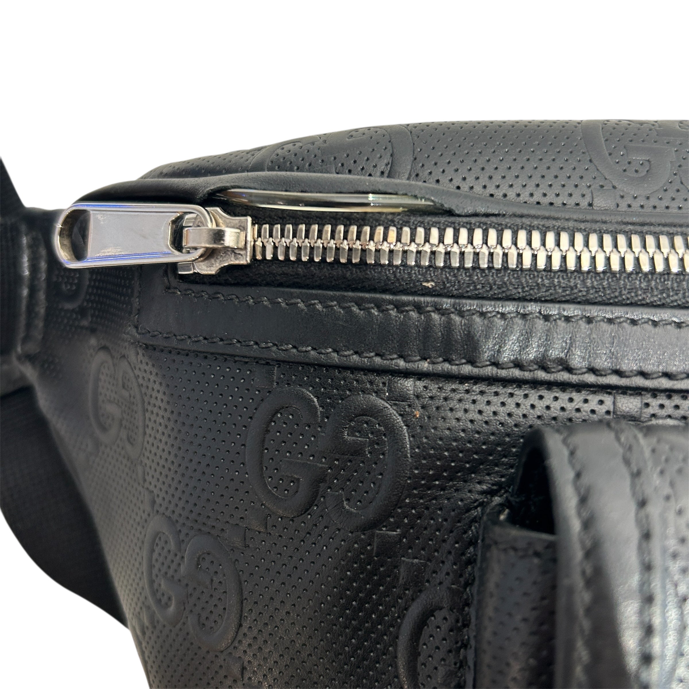 GUCCI/Fanny Pack/Monogram/Leather/BLK/Jumbo GG Embossed Pocket Belt view 4