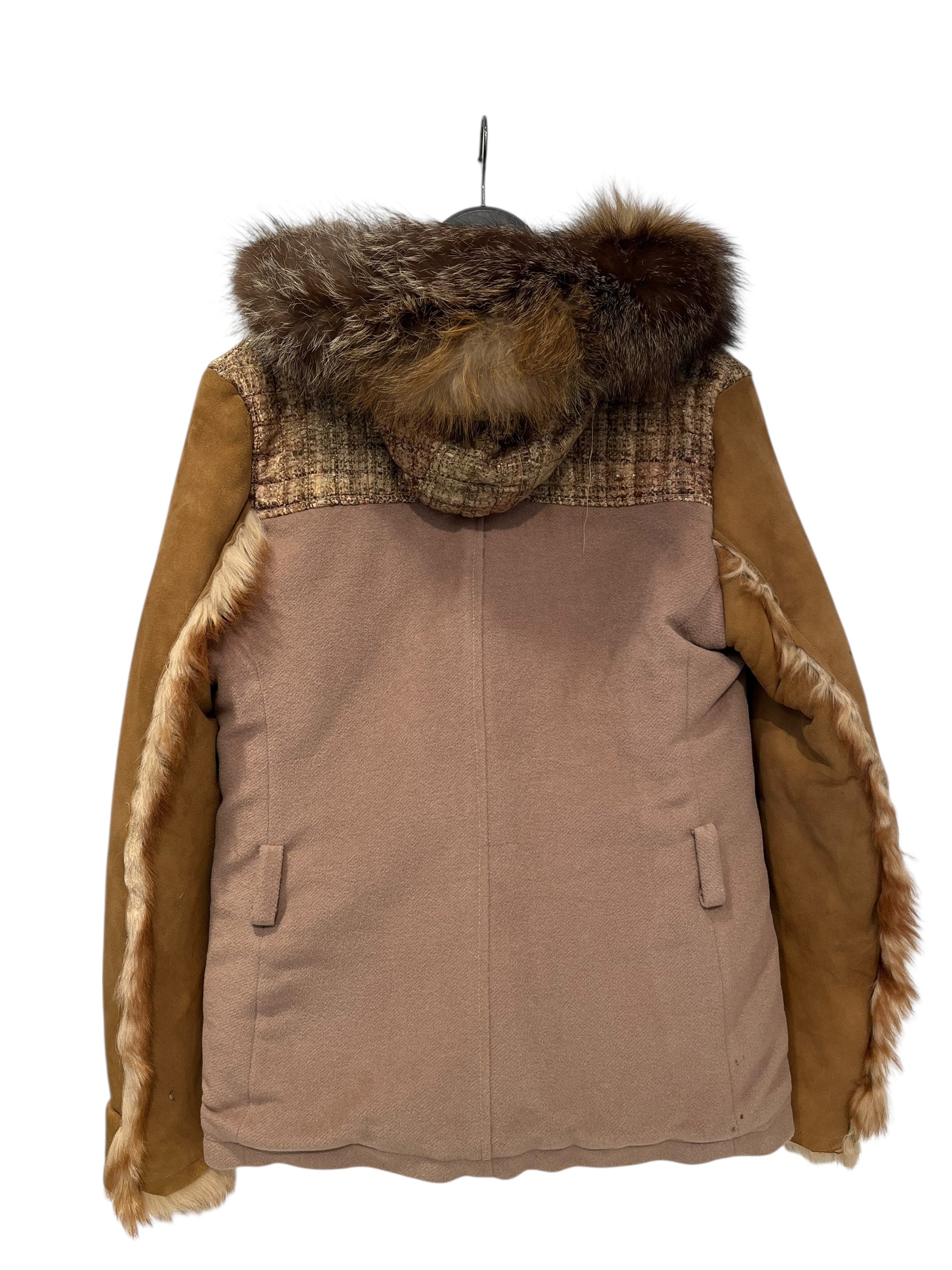 Vintage/Jacket/All Over Print/Fur/BEG/metal buttons on pockets view 2