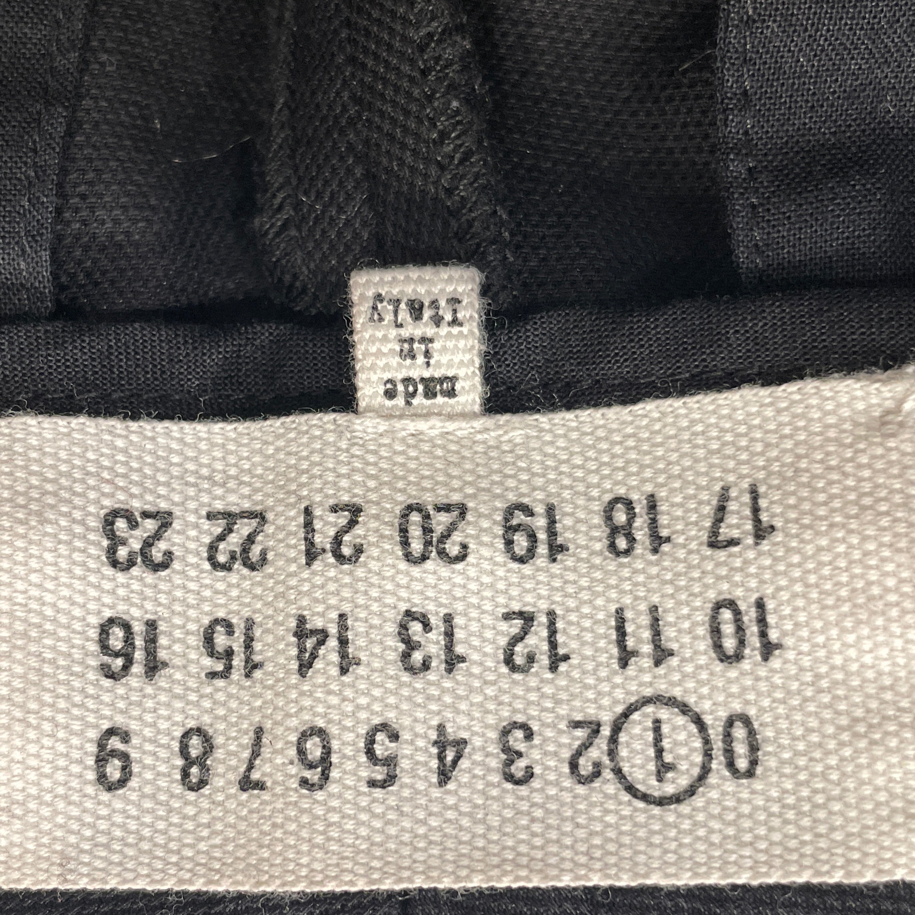Maison Martin Margiela/Cropped Pants/38/Cotton/BLK/PLEATED CROP PANT view 4