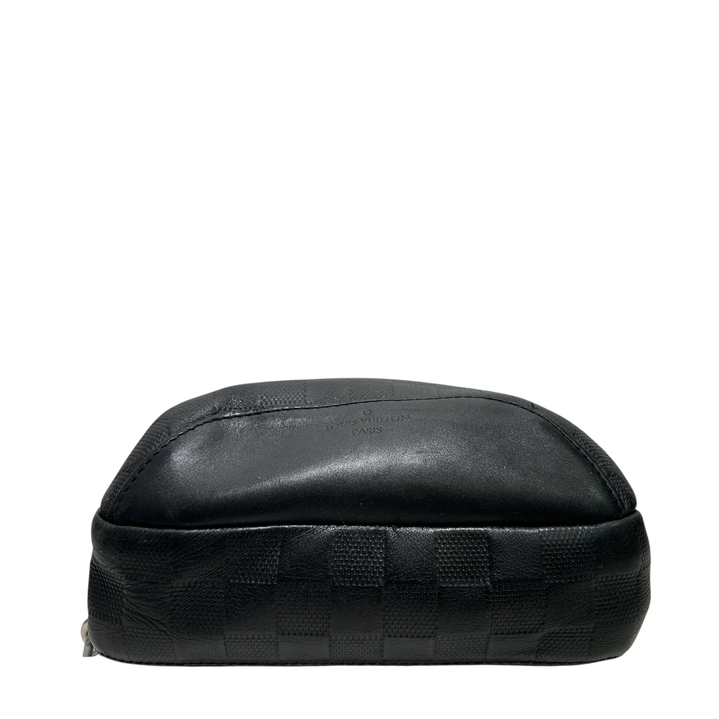 LOUIS VUITTON/Cross Body Bag/Monogram/Leather/BLK/DAMIER INFINITI AVENUE SLING view 3