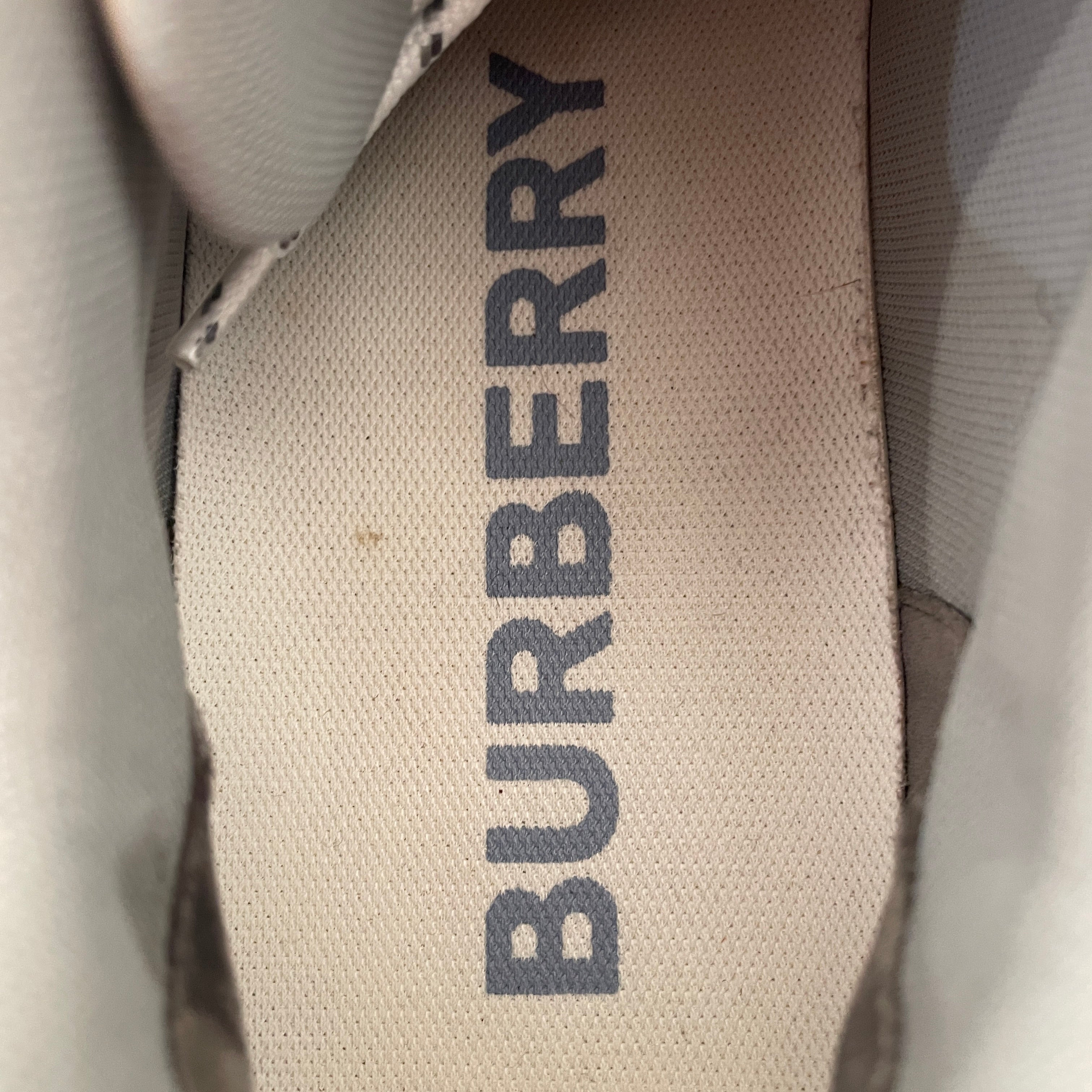 BURBERRY/Low-Sneakers/EU 45/CRM/Arthur Dipped view 3