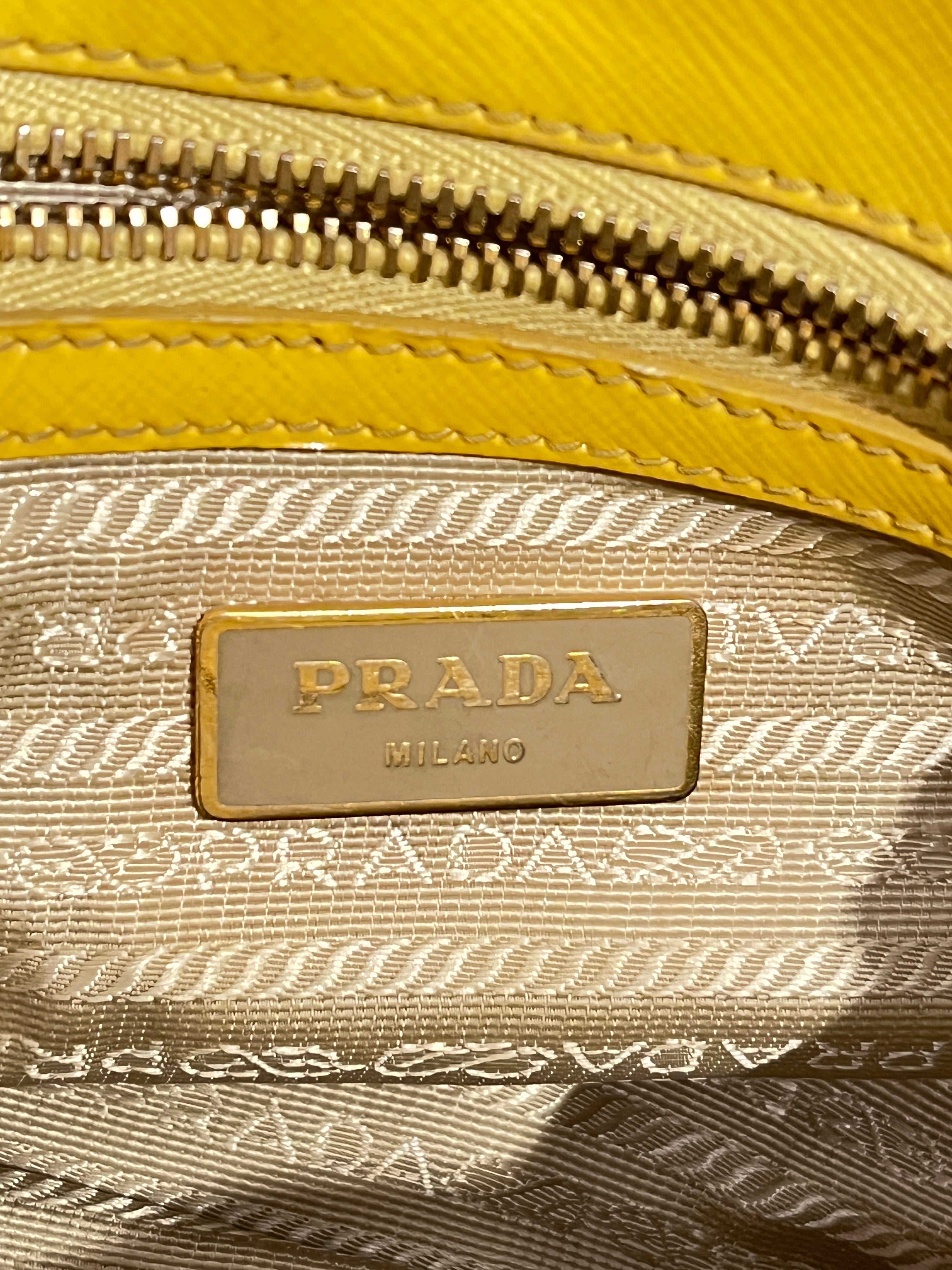 PRADA/Bag/Leather/YEL/prada yllw saffiano galleria view 8