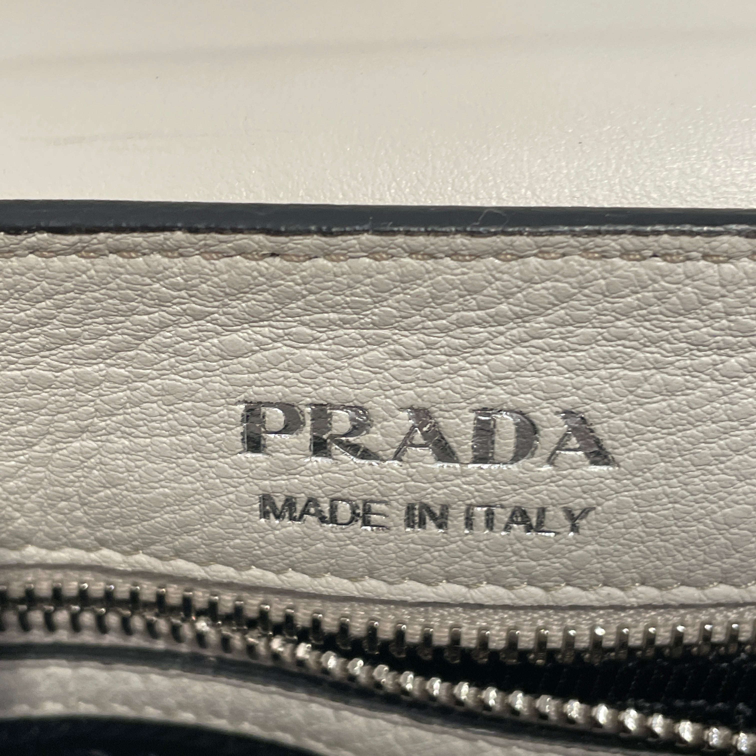 PRADA/Cross Body Bag/Leather/WHT/DAIANO view 7