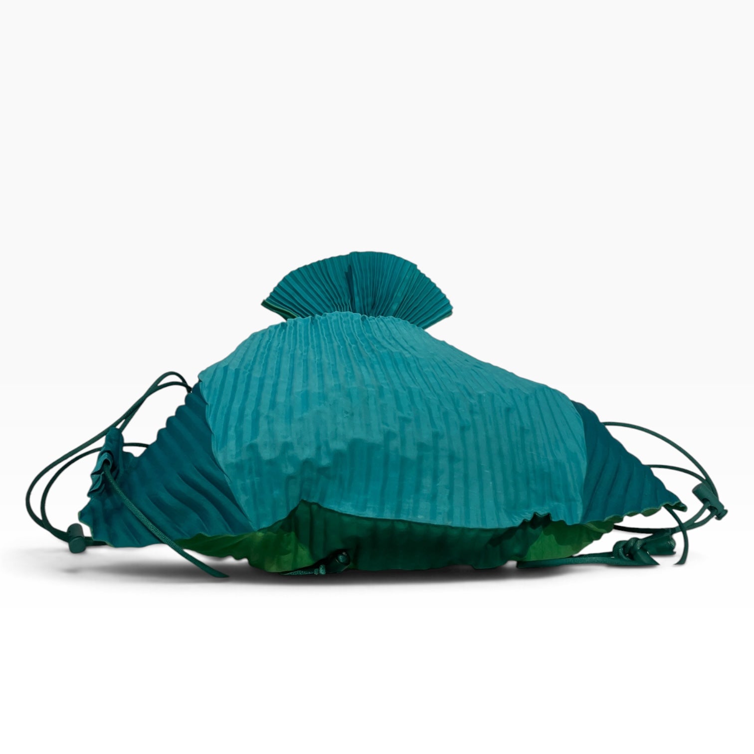 me ISSEY MIYAKE/Backpack/GRN/pleats drawstring bag green view 3