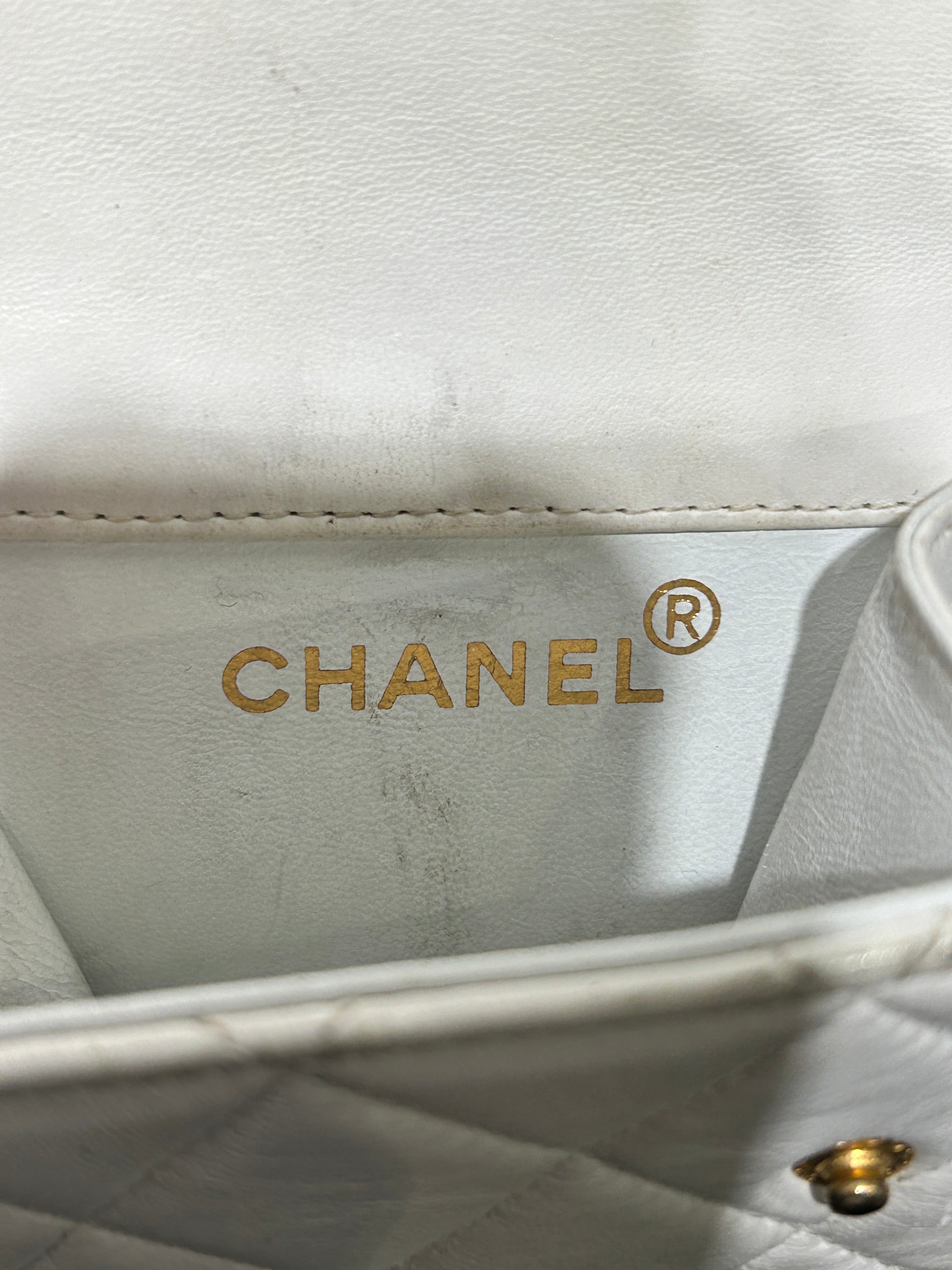 CHANEL/Cross Body Bag/WHT/QUILTED POUCH GOLD CHAIN view 5