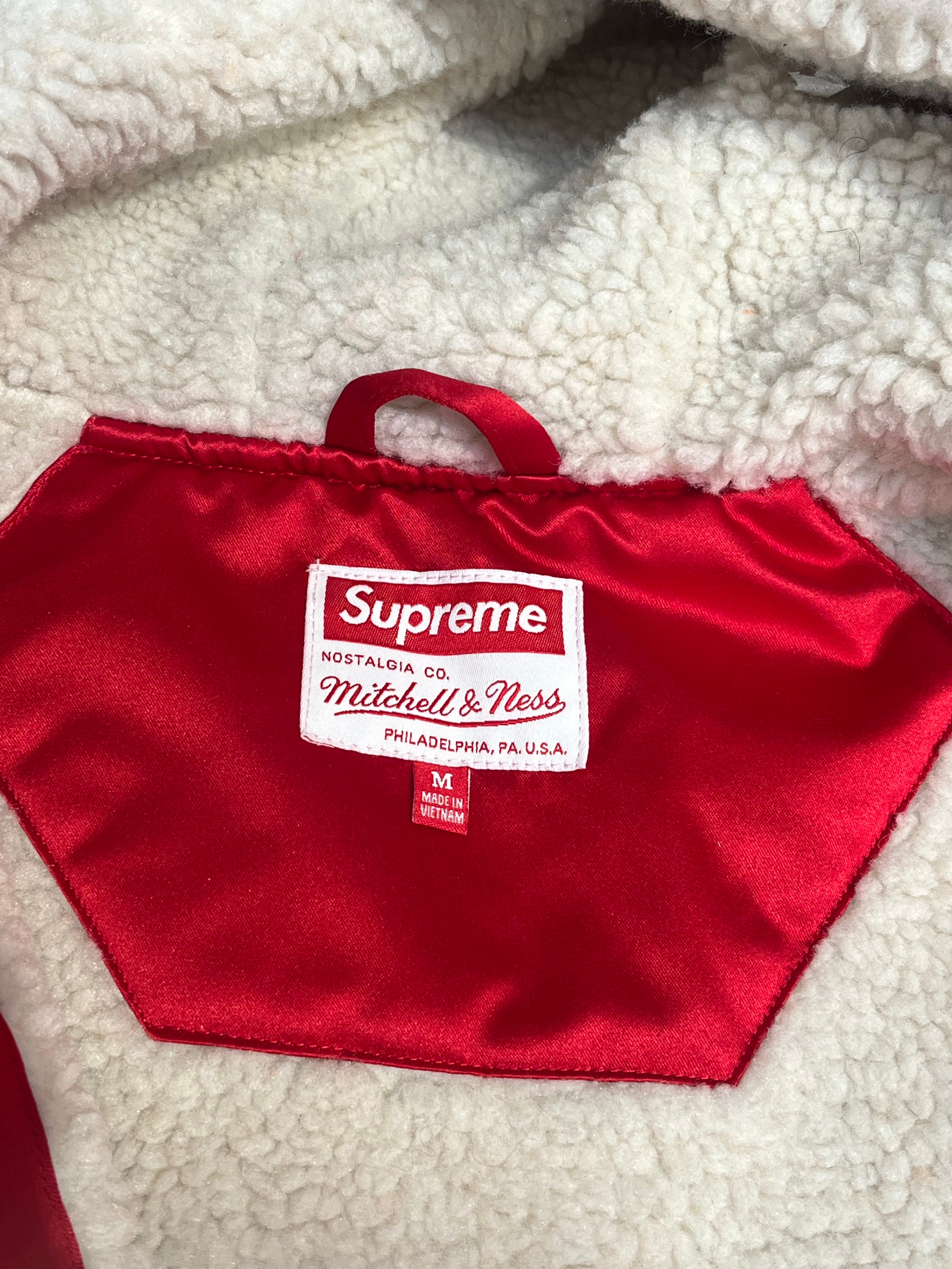 Supreme/mitchell&ness/Jacket/M/RED/SATIN ARC LOGO SHERPA JKT 2025 view 3