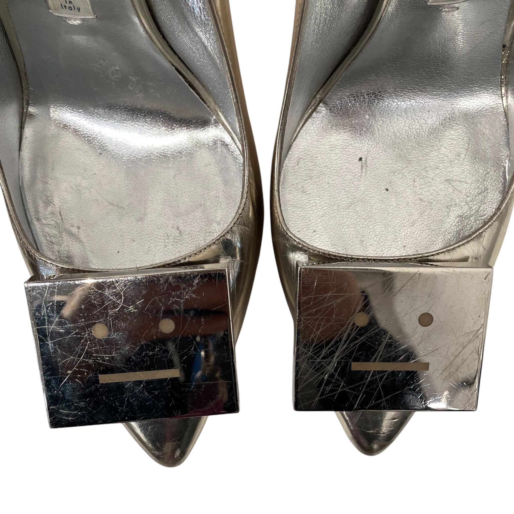 Acne Studios/Heels/EU 38/Leather/GLD/square face on toe view 4