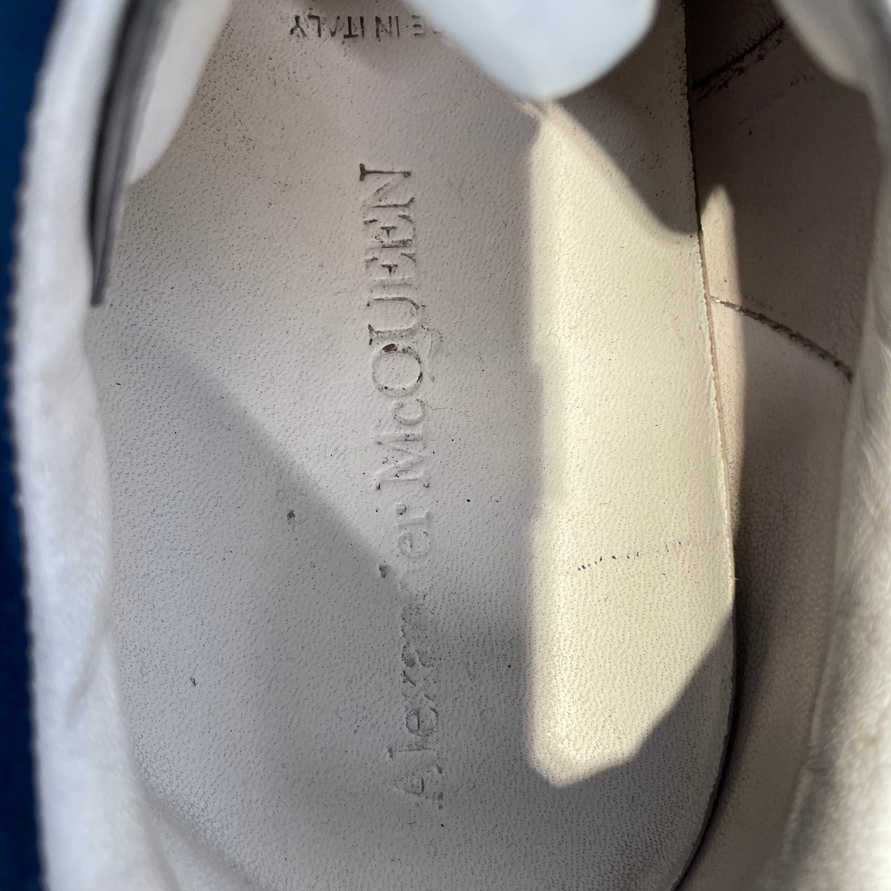 Alexander McQueen/Low-Sneakers/EU 44/WHT/COLORFUL SOLE view 3