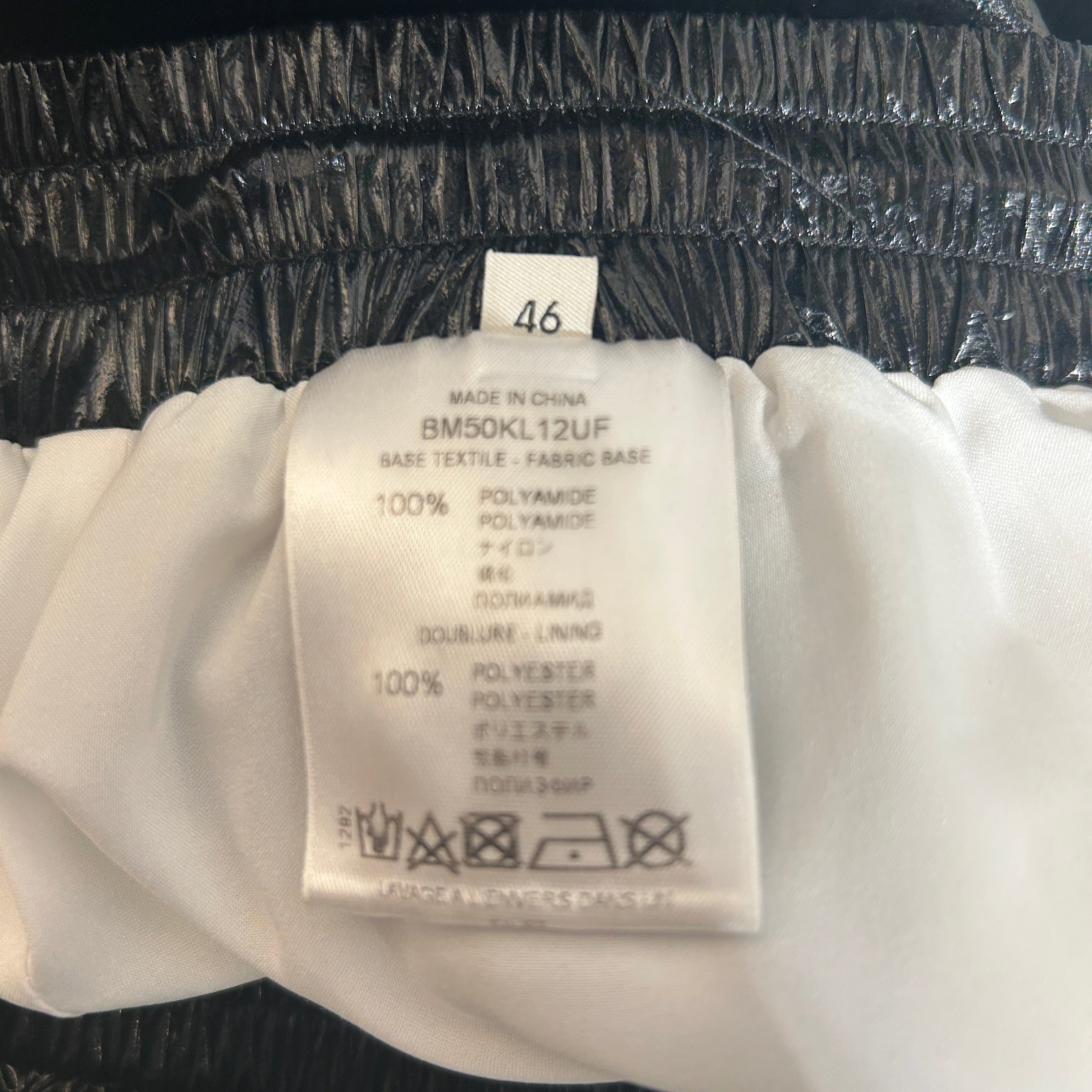 GIVENCHY/Pants/46/Nylon/BLK/waxed shiny view 4