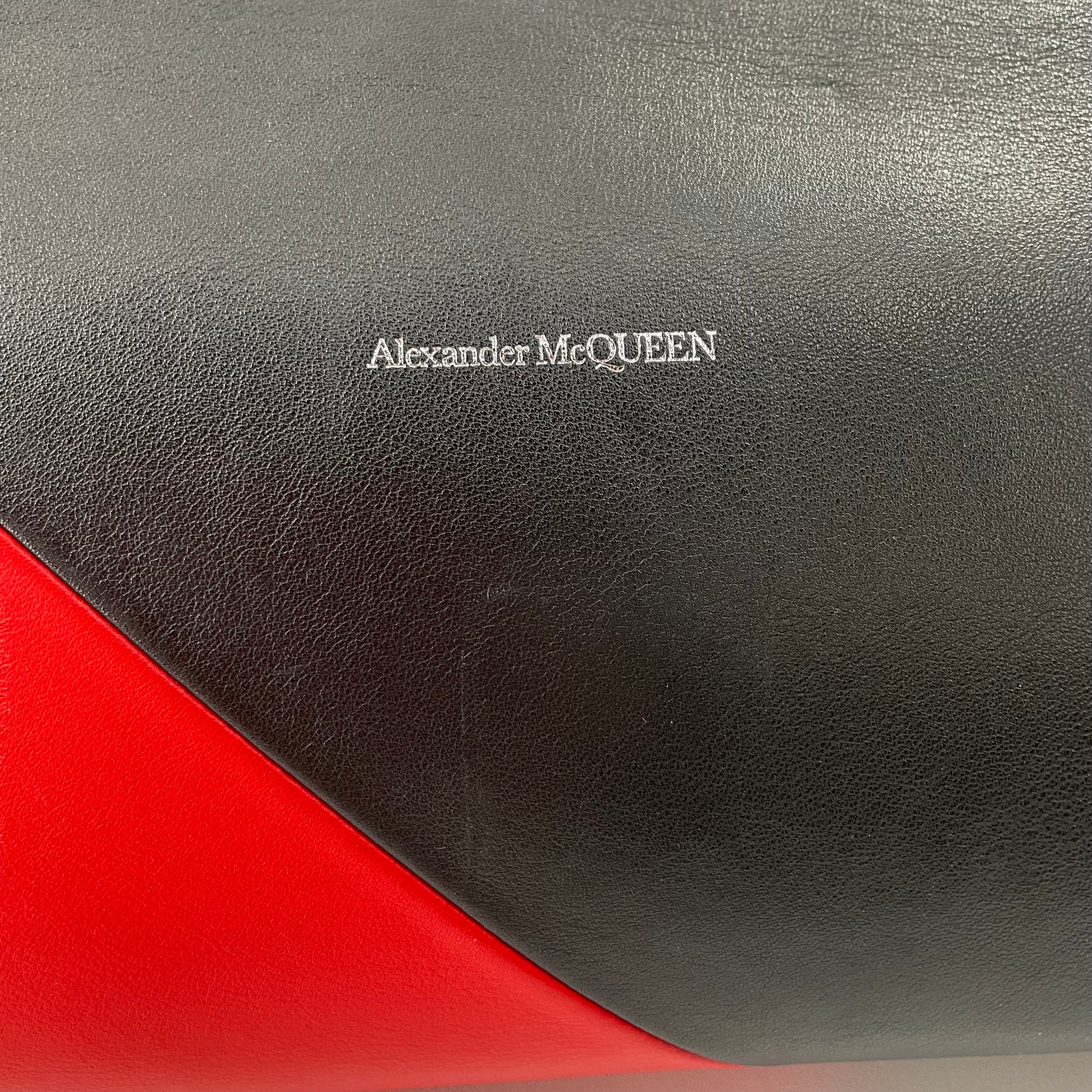 Alexander McQueen/Cross Body Bag/Leather/BLU/SCALES + BRASS KNUCKLE view 9