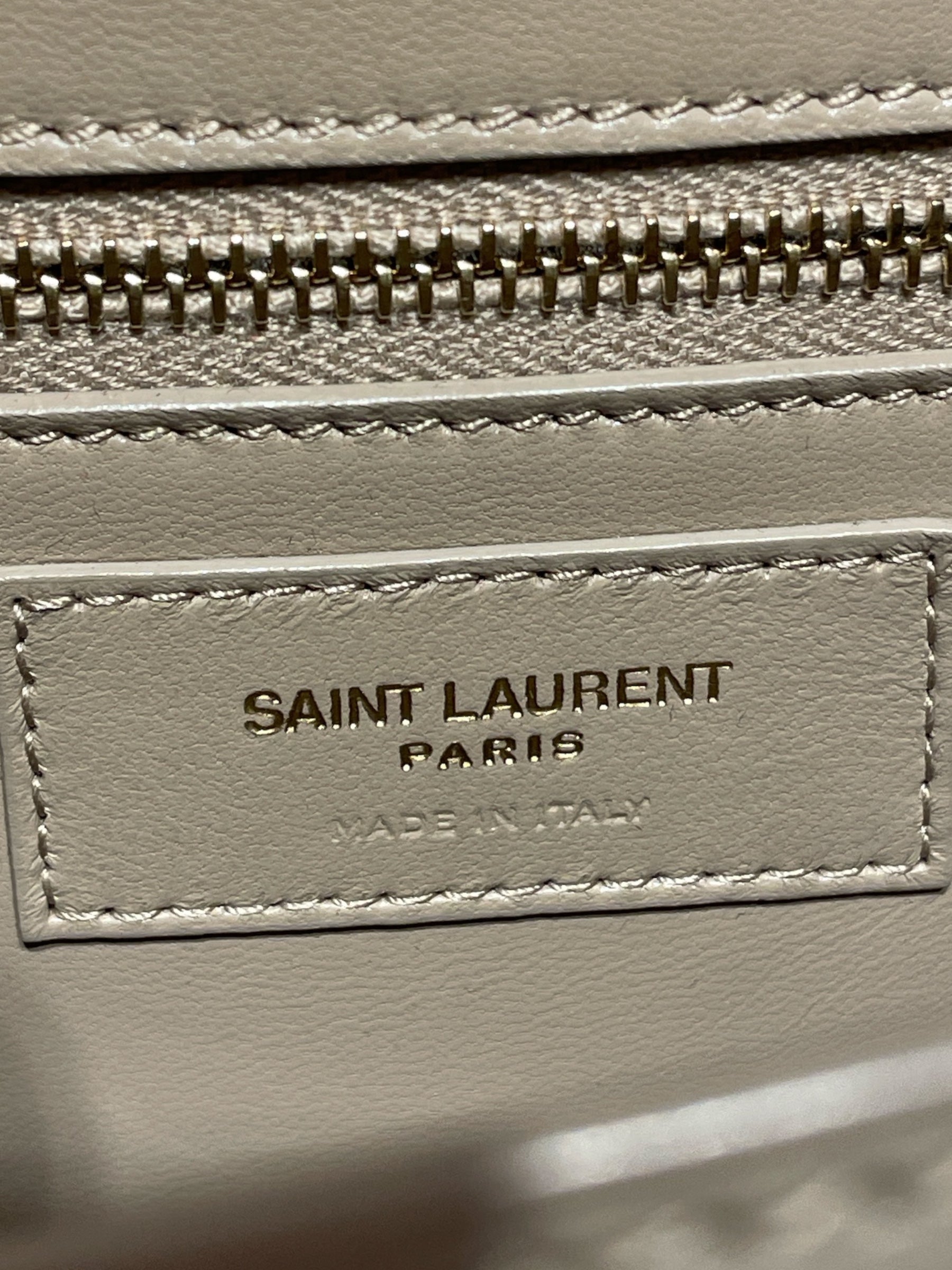 SAINT LAURENT/Cross Body Bag/Leather/CRM/La Carre view 5