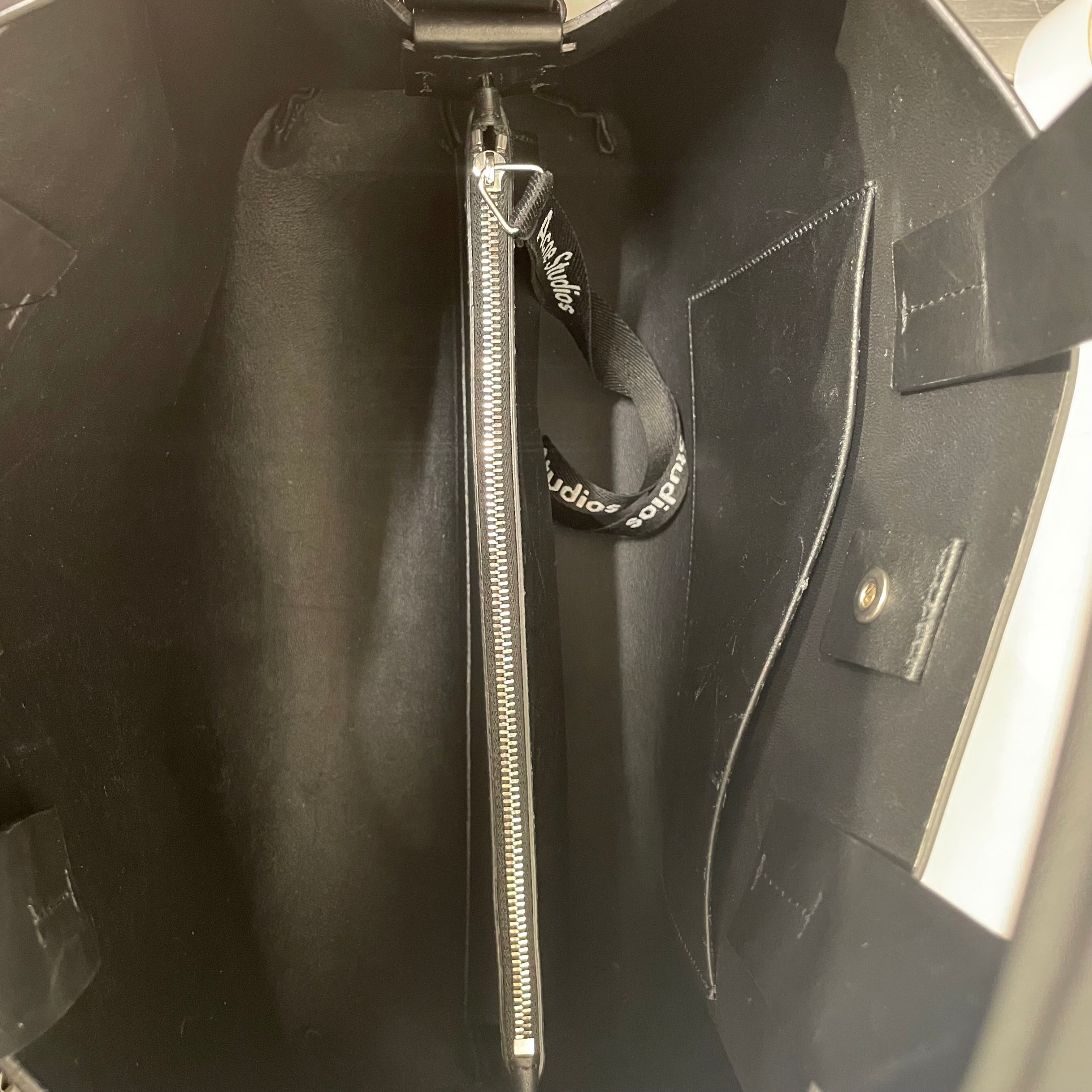 Acne Studios/Bag/Leather/BLK/musubi leather handbag view 4