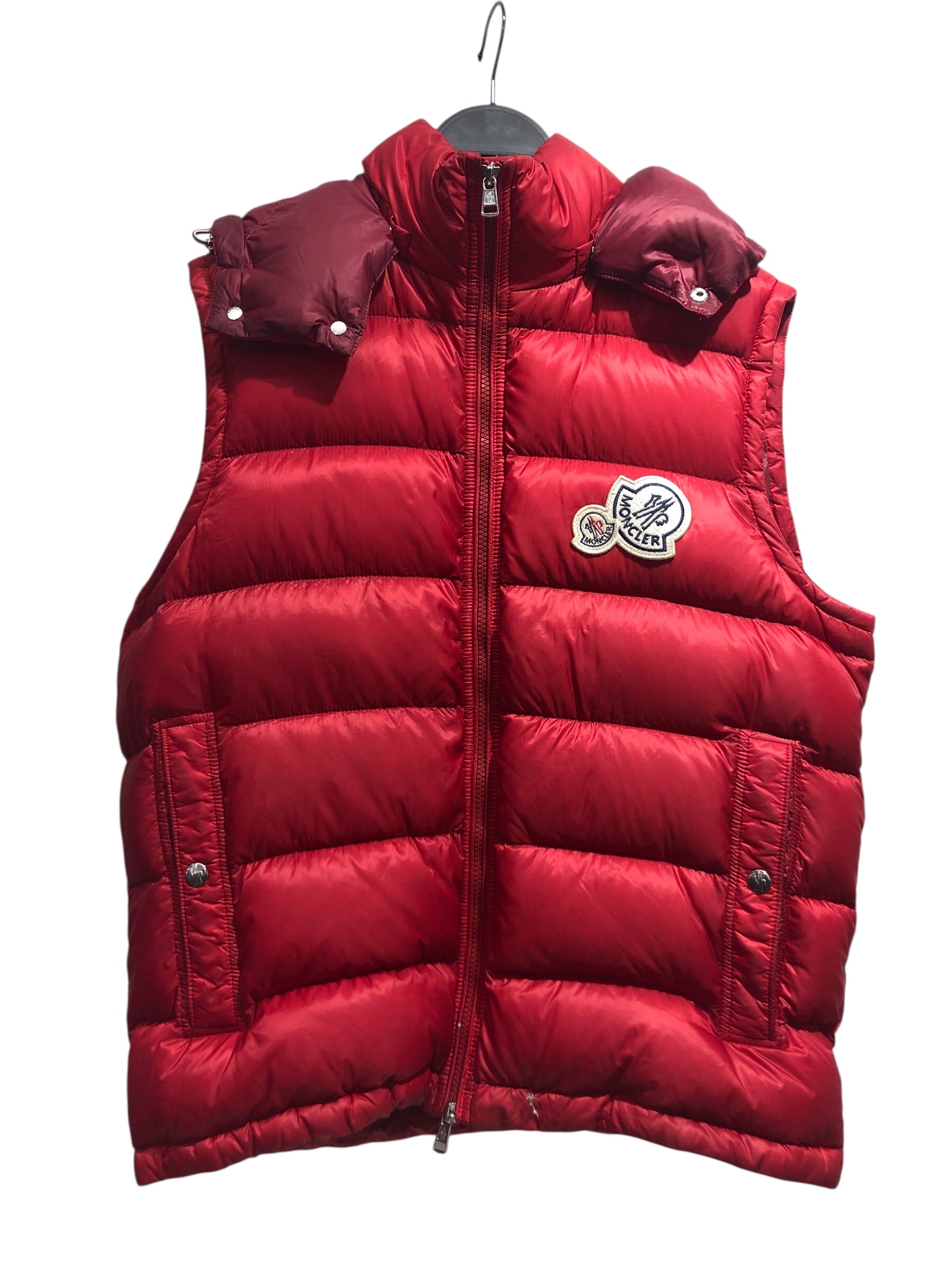 MONCLER/Puffer Vest/M/Polyester/RED/Hooded Puffer Vest view 1