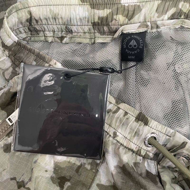 MOOSE KNUCKLES/Cargo Pants/M/Nylon/GRN/Camouflage/WIND RESISTANT PANTS