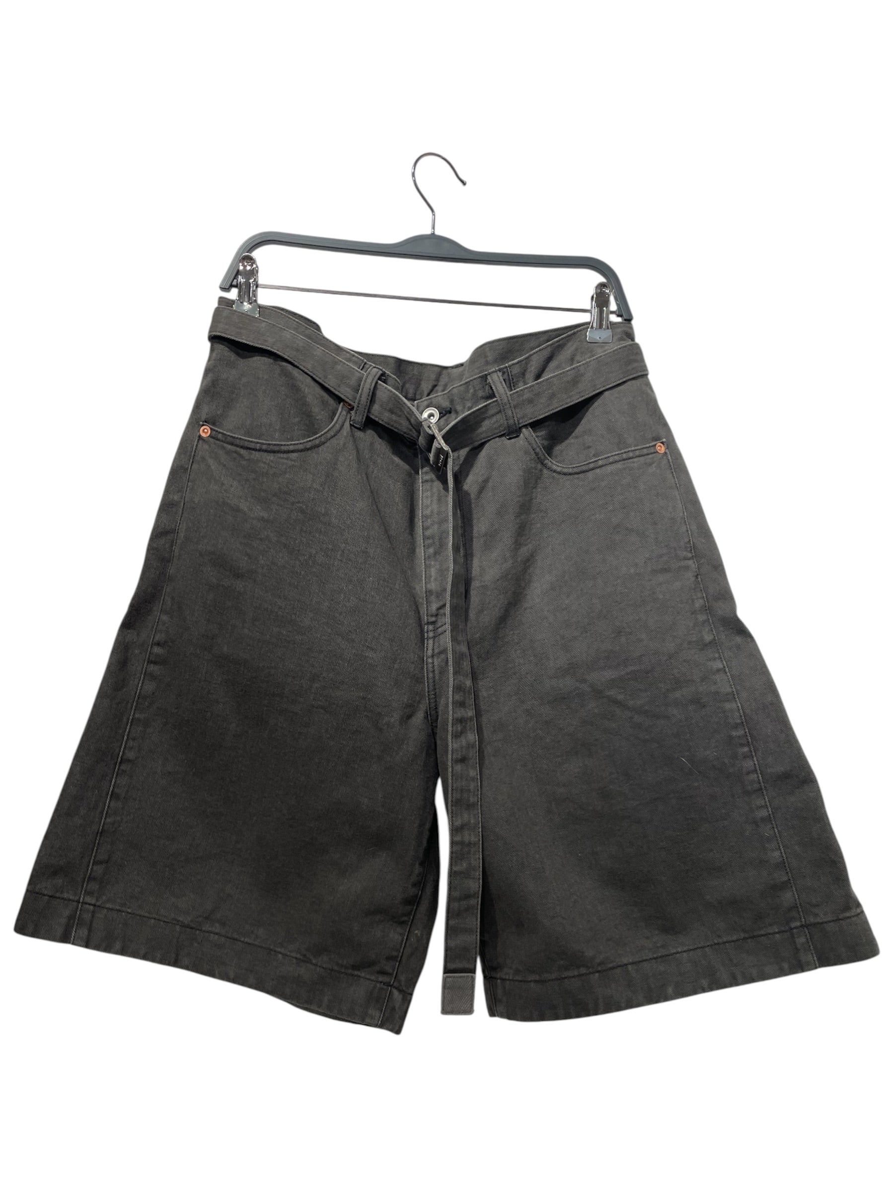 Sacai/Shorts/4/Cotton/GRY/Belted Bermuda Shorts 25-03648 view 1